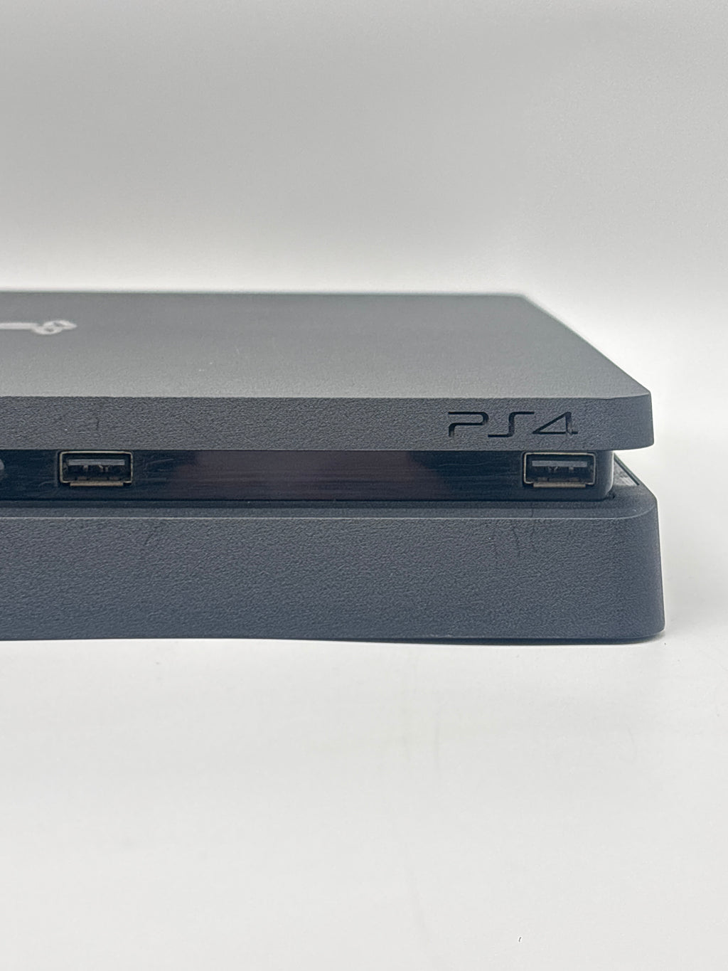 Sony PlayStation 4 CUH-2015A 500GB Home Console Black