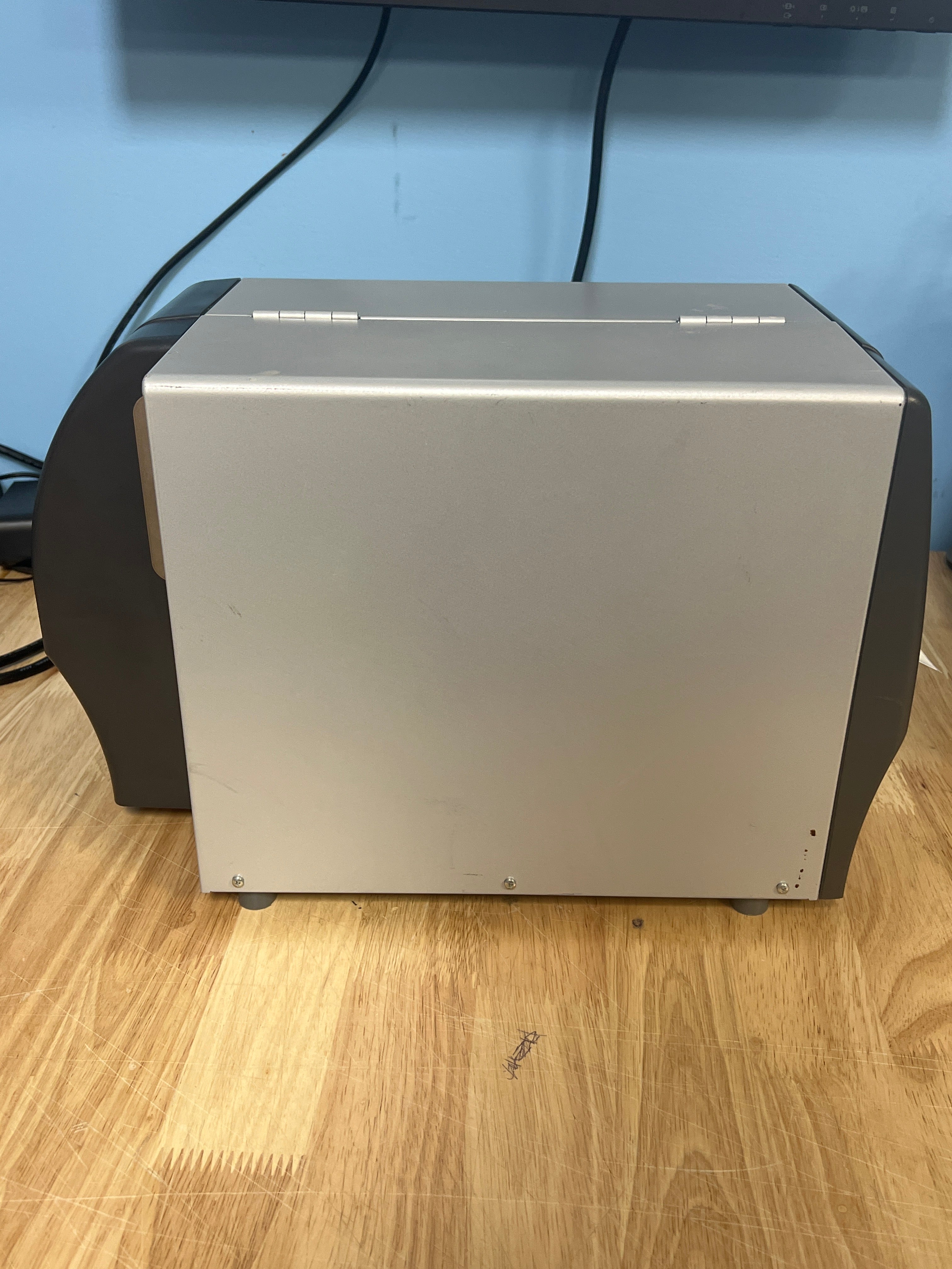 Zebra ZT230 Direct Label Printer - Used