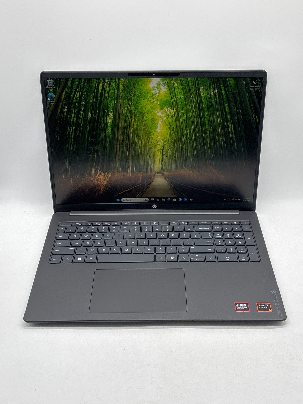 HP OmniBook 3 16-by0299nr 16" AMD Ryzen 3 8GB RAM 512GB SSD Black - Open Box
