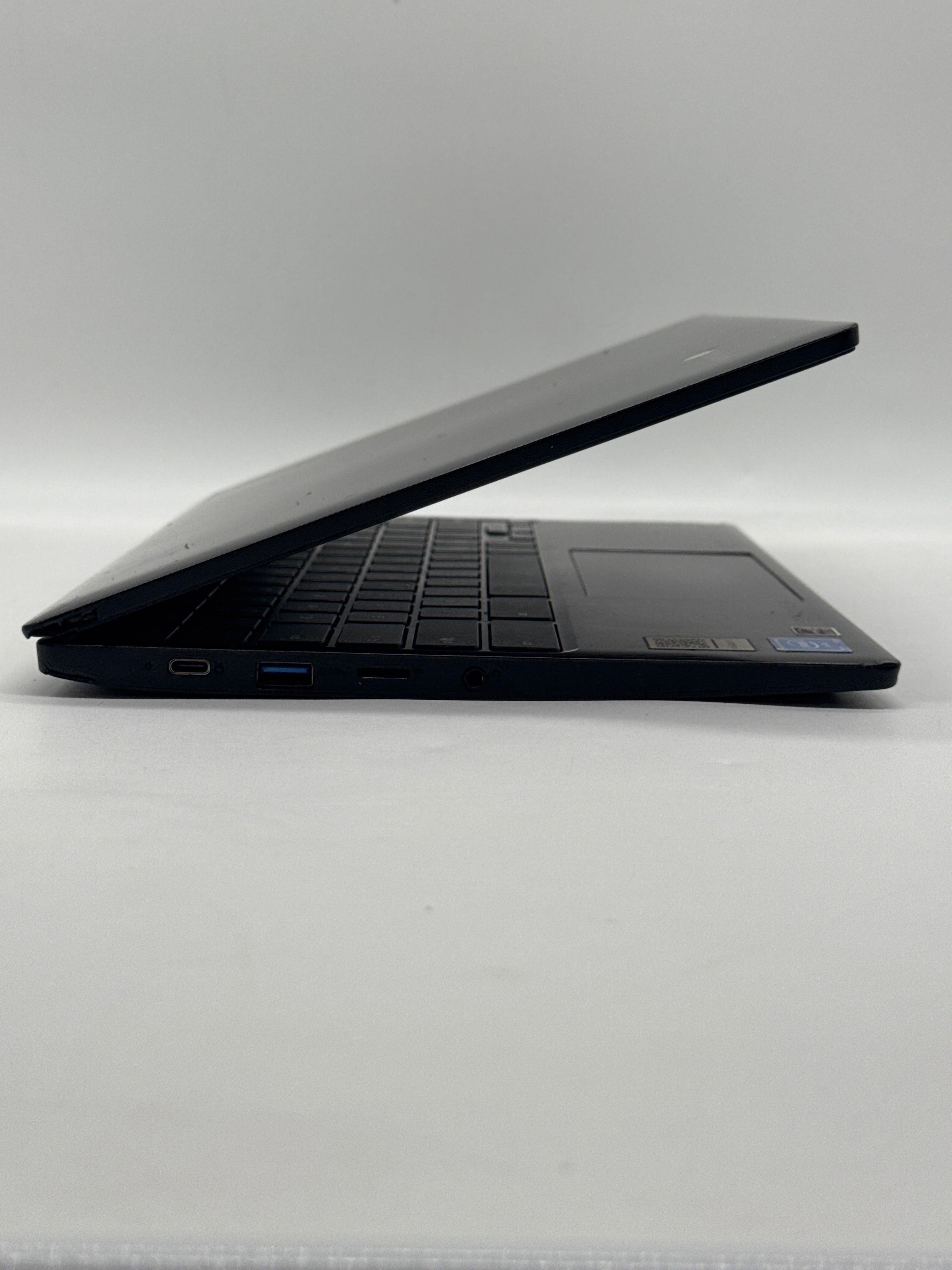 Lenovo IdeaPad 3 CB 11IGL05 11.6" Celeron N4020 4GB Ram 32GB eMMC