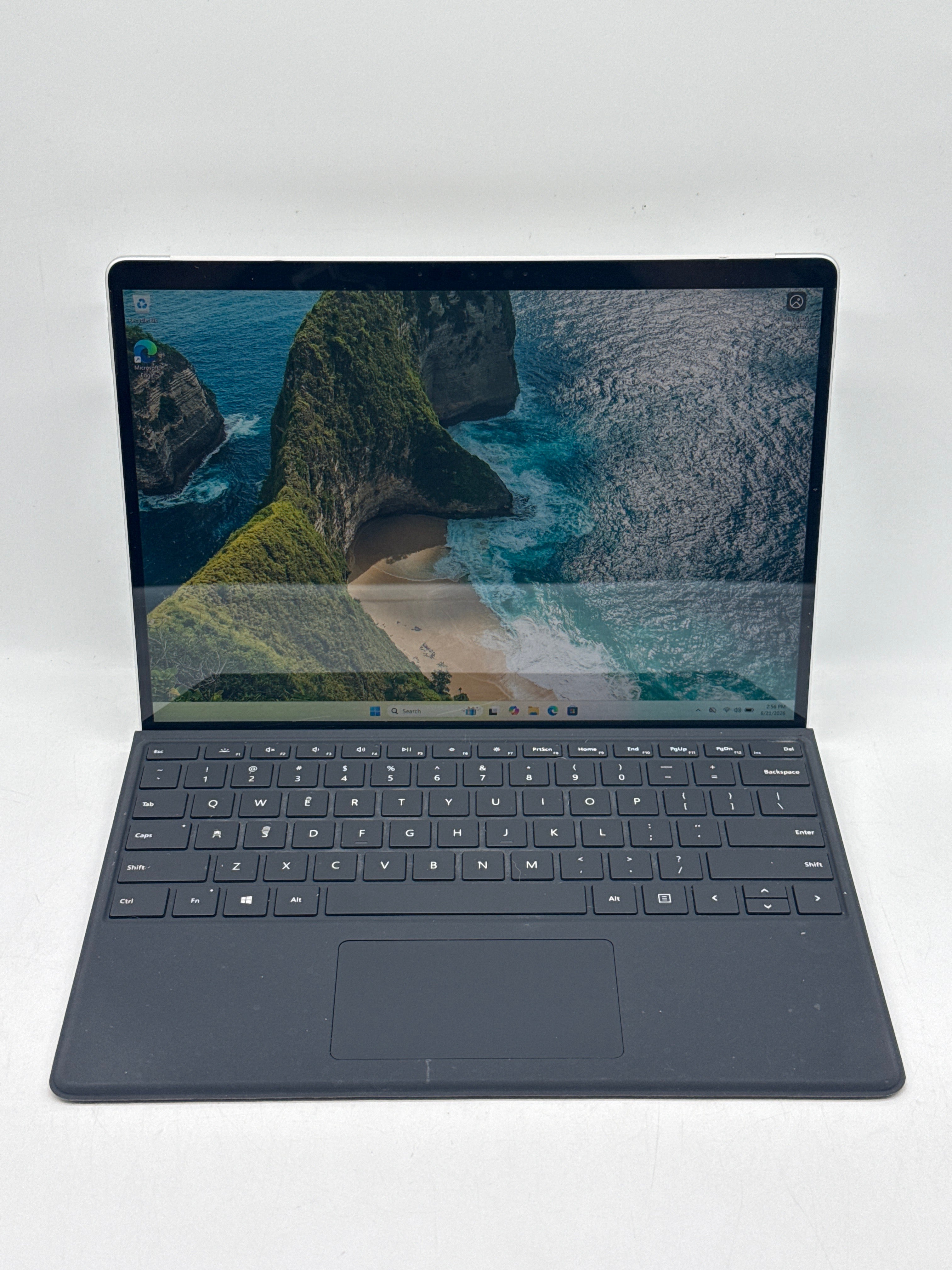 Microsoft Surface Pro 8 13" Core i7-1185G7 16GB RAM 512GB SSD - For Parts