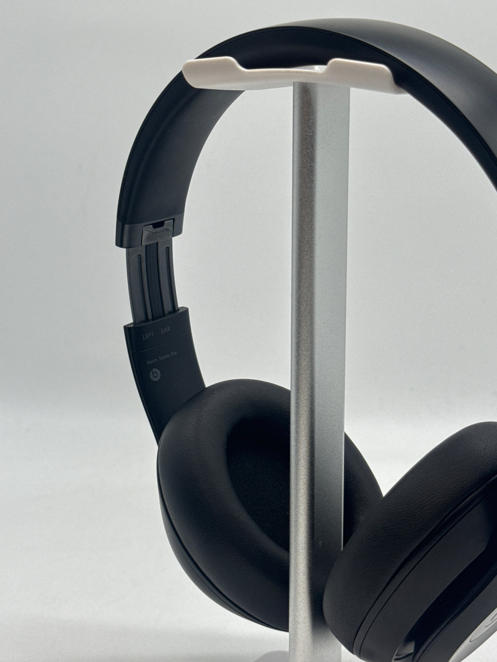 Beats Studio Pro Over-Ear Headphones - Black