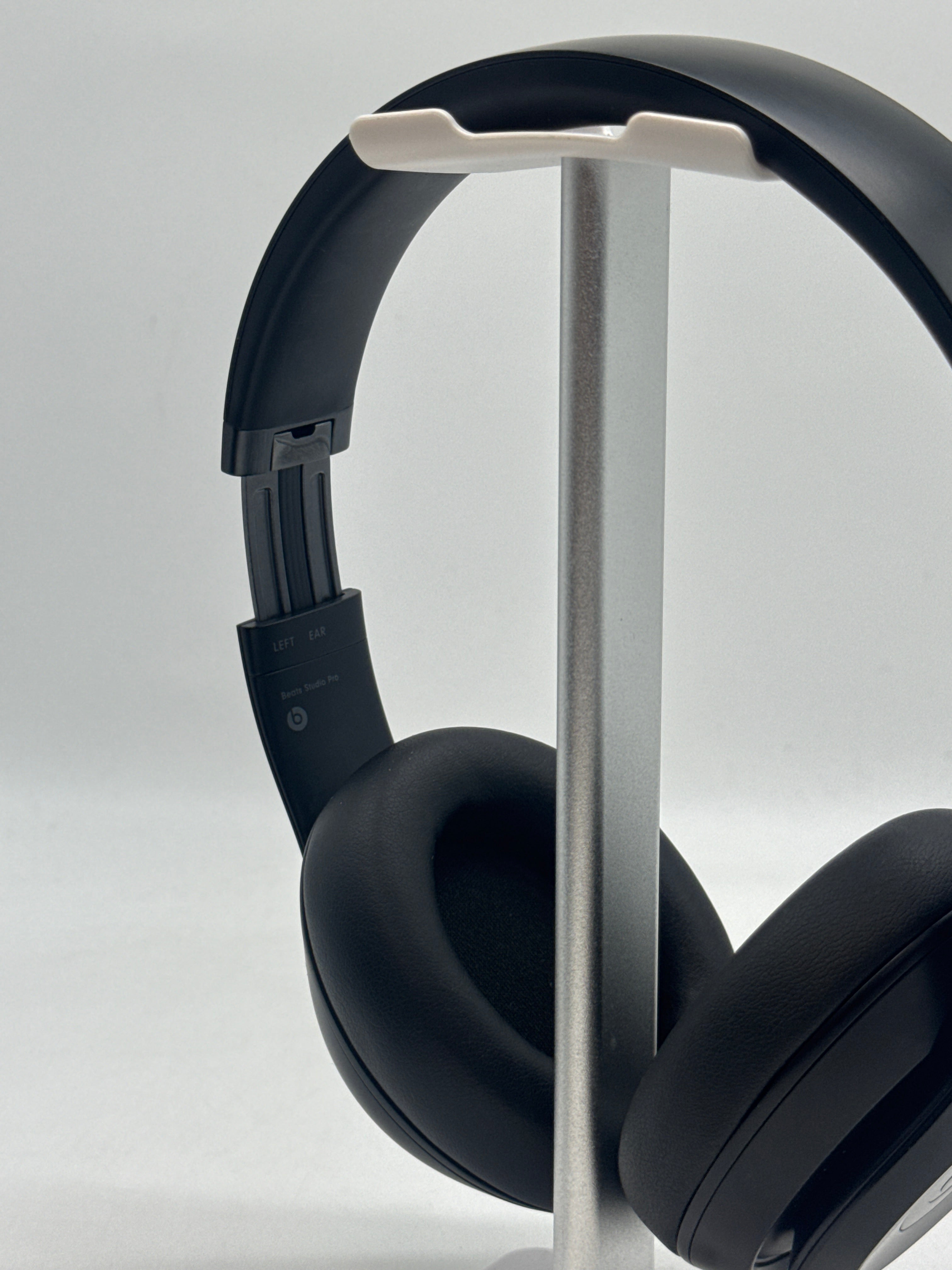 Beats Studio Pro Over-Ear Headphones - Black