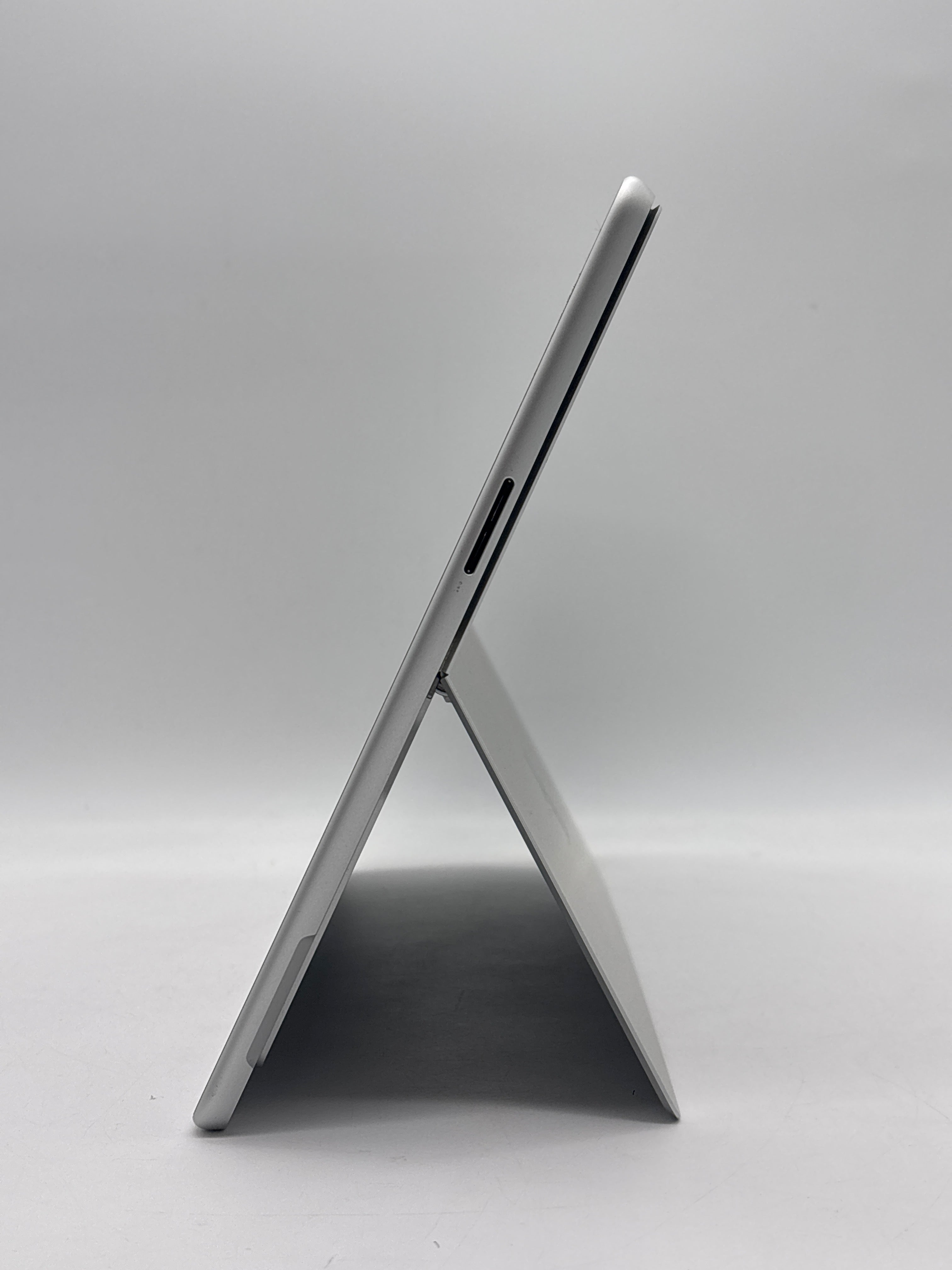 Microsoft Surface Pro 10 for Busuiness 2079 Ultra 7 165U 16GB RAM 512GB SSD