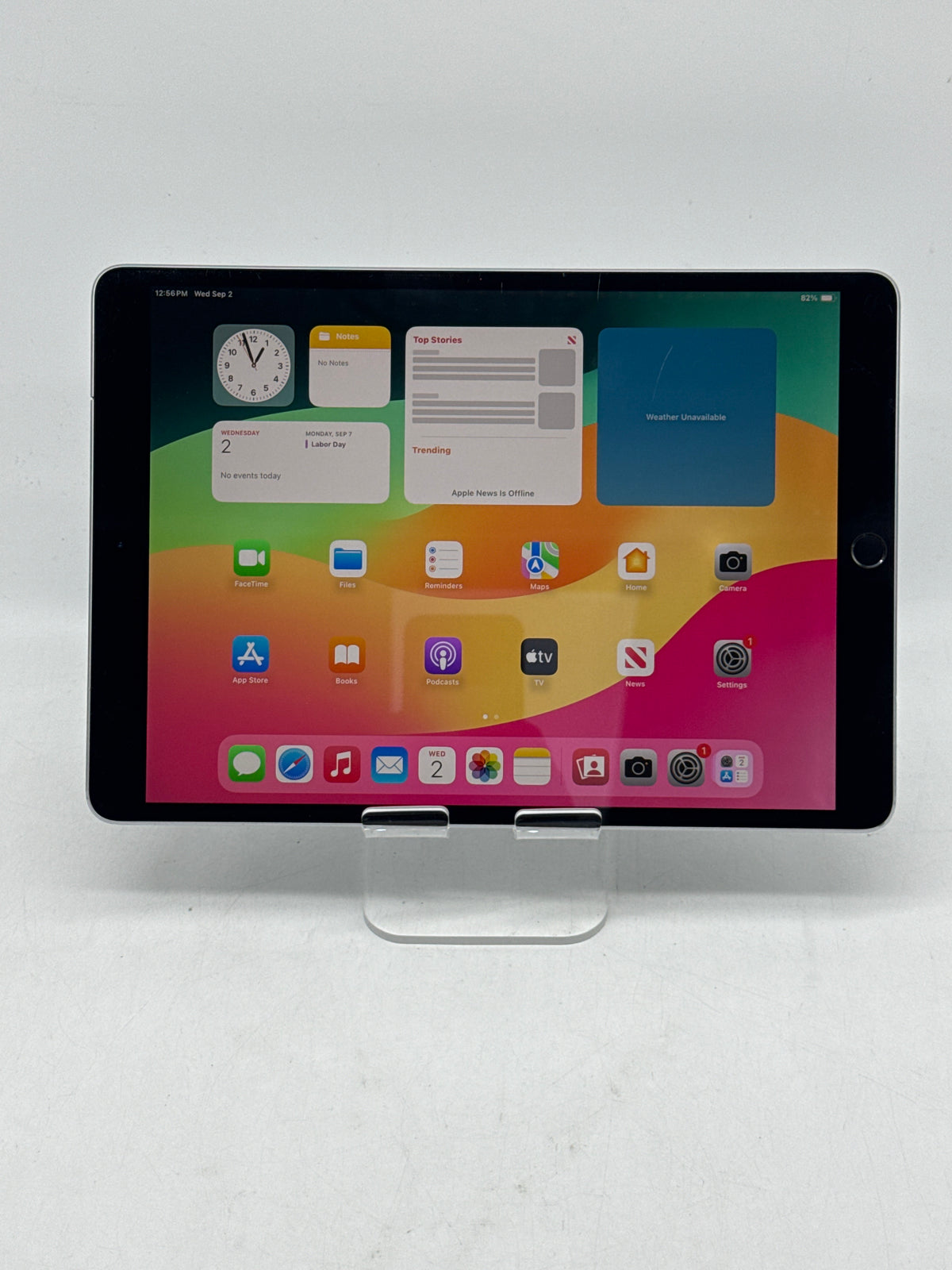 Apple iPad Pro 10.5" A1709 4GB RAM 256GB Wi-Fi + Cellular Space Gray - Used