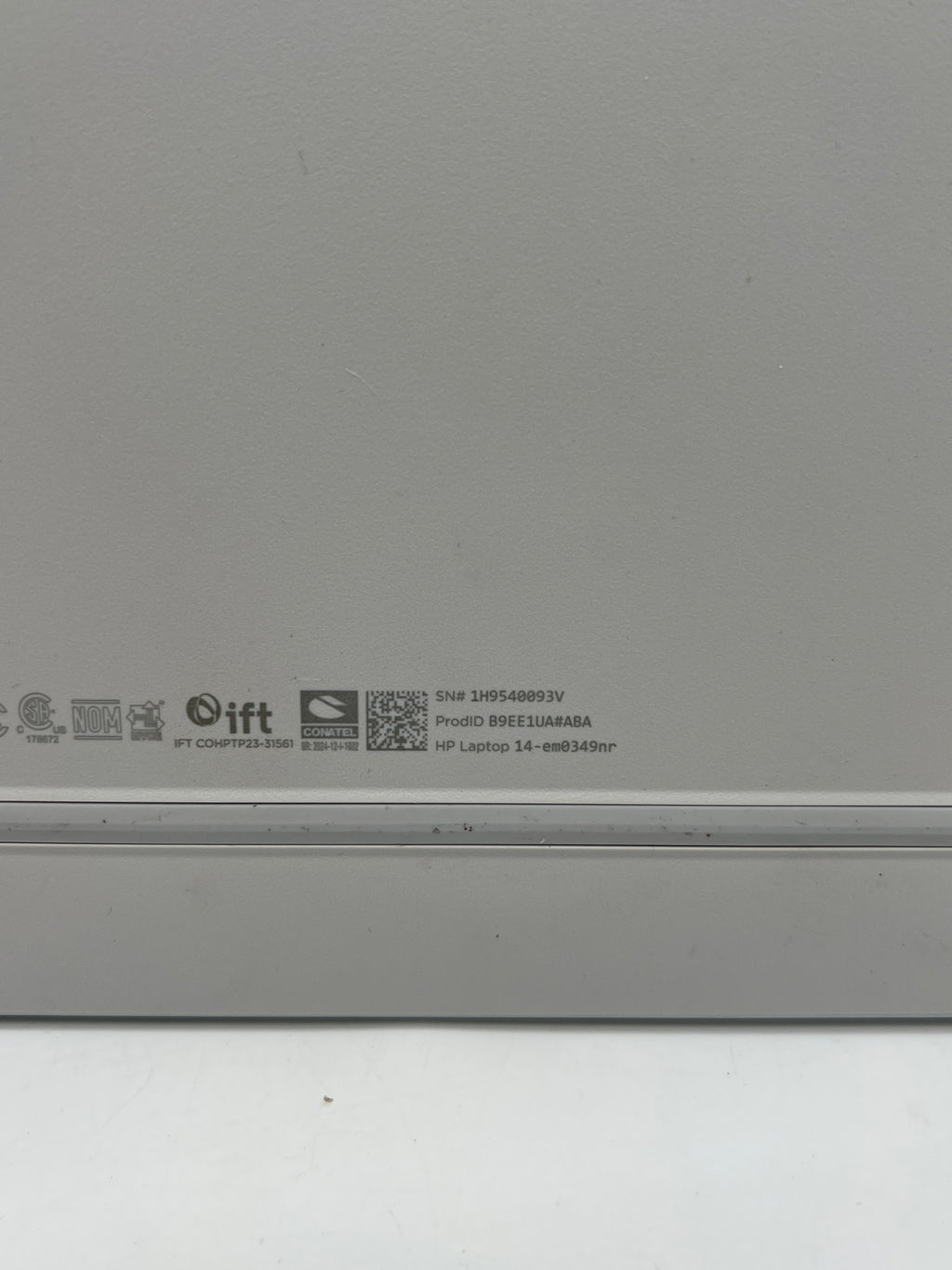 HP Laptop 14 AMD Ryzen 3 7320U 4GB RAM 256GB SSD - Used
