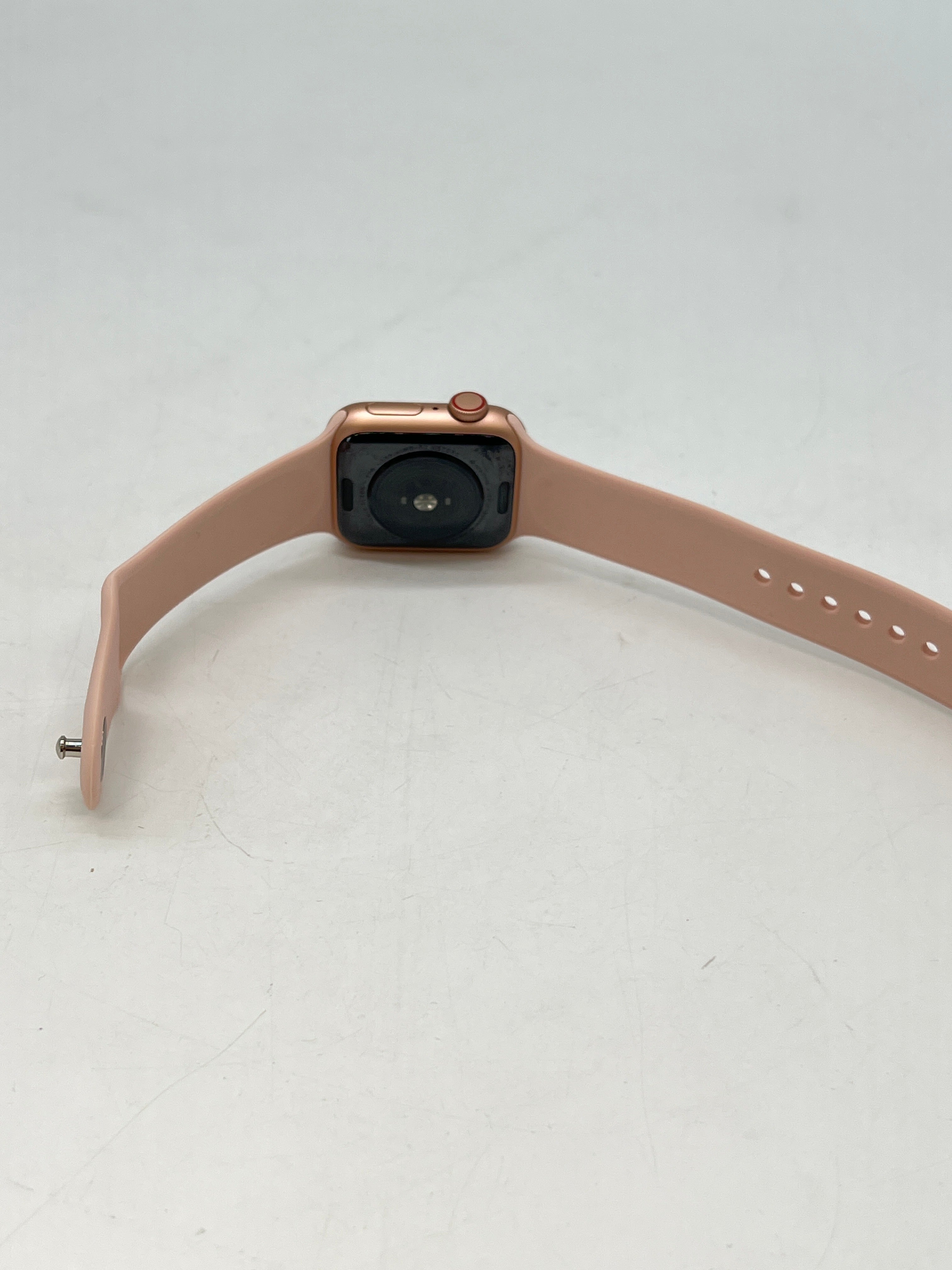 Apple Watch SE 1st Gen A2353 Cellular 40mm Pink - Used