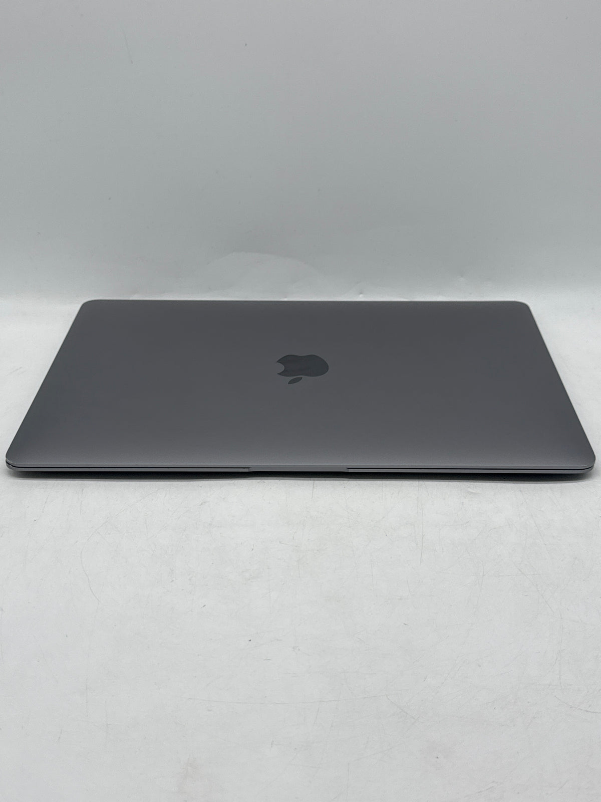 Apple MacBook Air 13in 2020 A2337 M1 8GB RAM 256GB SSD silver - Used