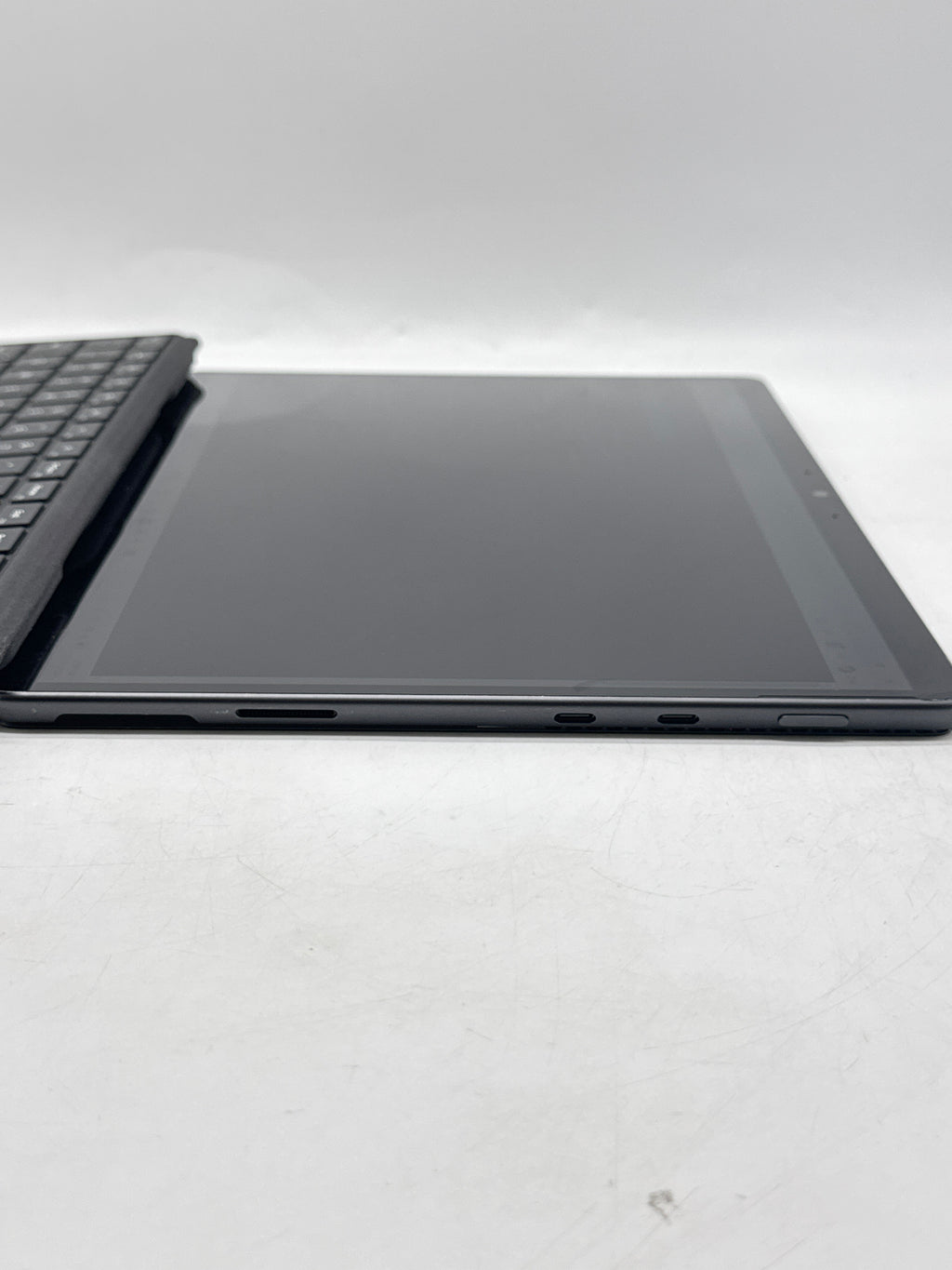 Microsoft Surface Pro 8 1983 Core i5 1135G7 8GB RAM 256GB SSD 13in Black - Used