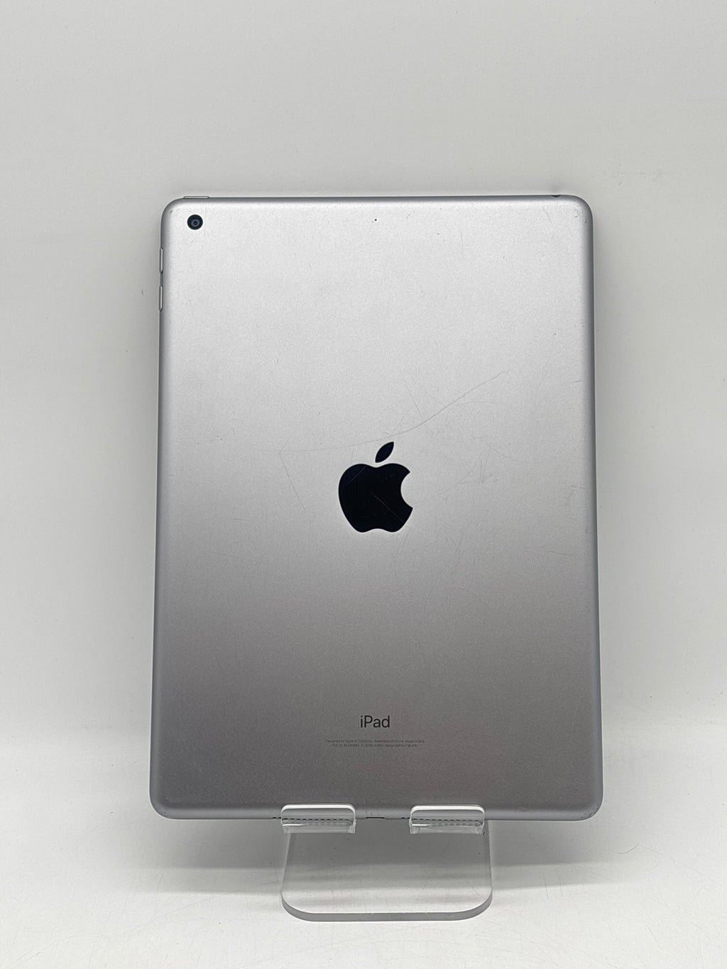 Apple iPad 6th Gen A1893 32GB Space Gray Wi-Fi - Cracked Screen