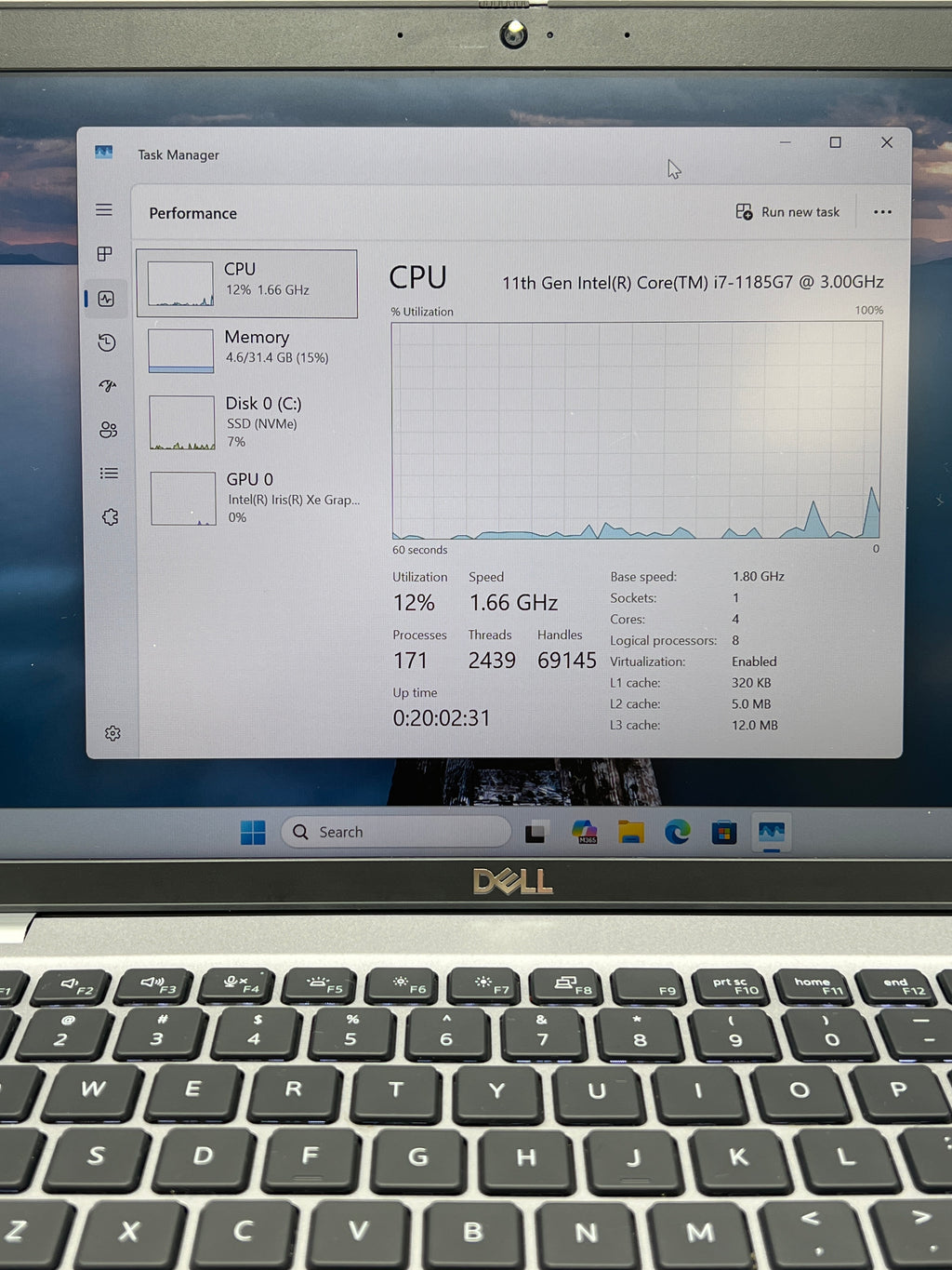 Dell Latitude 5420 14 Inch Intel i7 11th Gen 32GB RAM 256GB SSD Silver Used