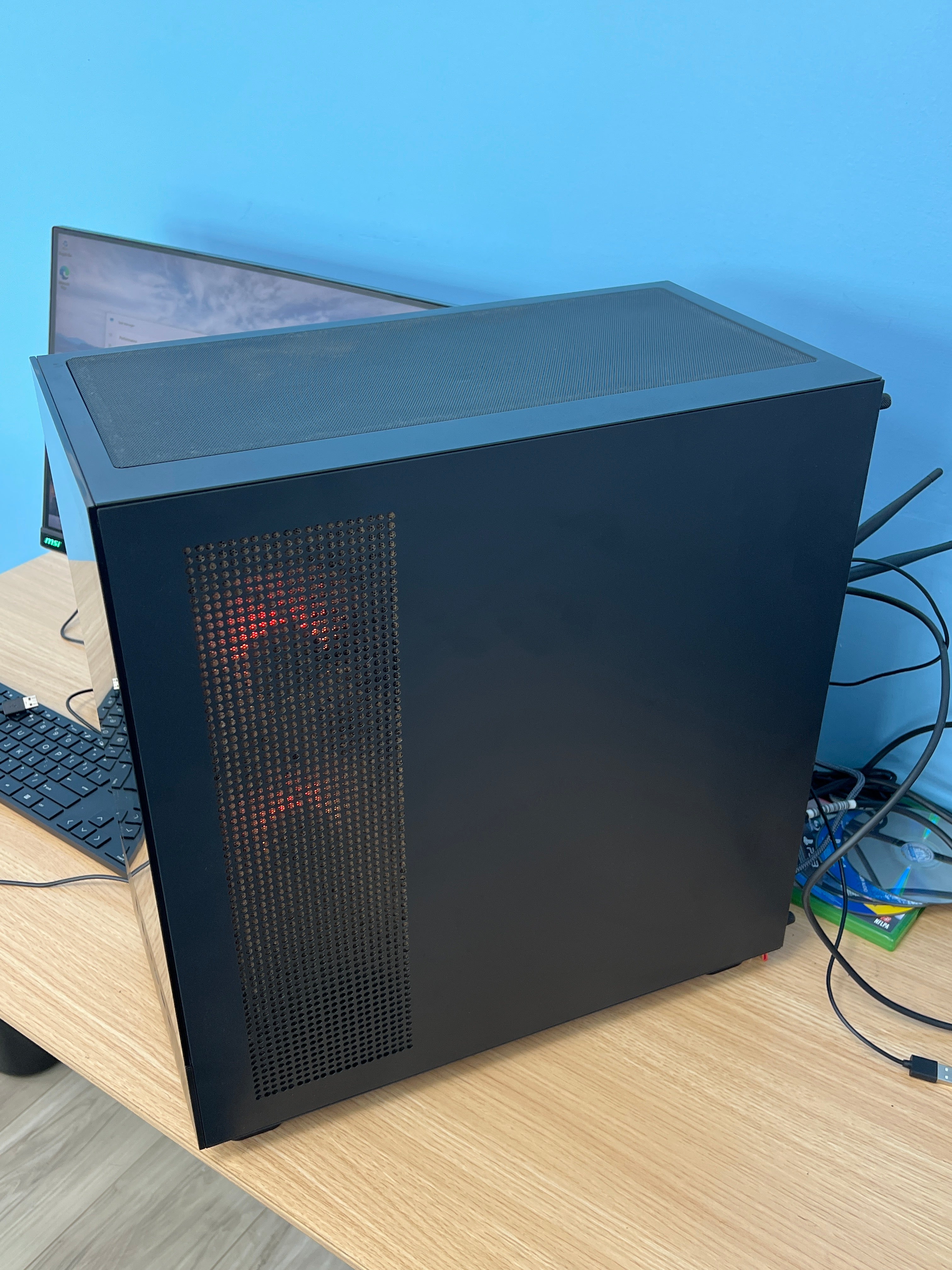Skytech Gaming AZURE 3 Ryzen 5 5500 16GB RAM 1TB SSD RTX 3050 - Used