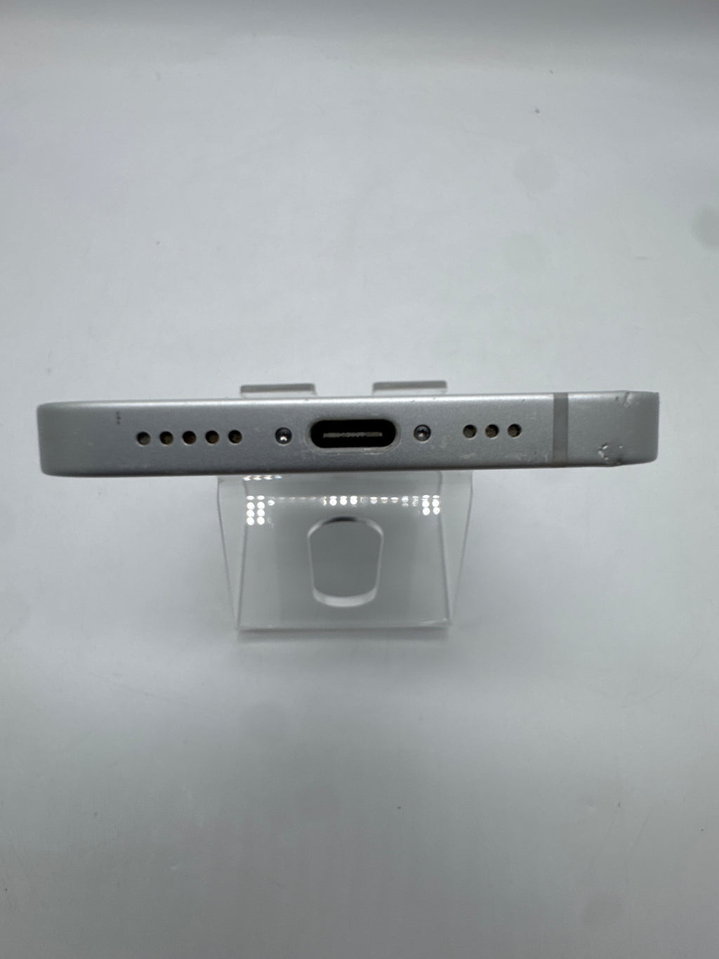 Apple iPhone 16e 128GB White Spectrum - For Parts (Check ESN)