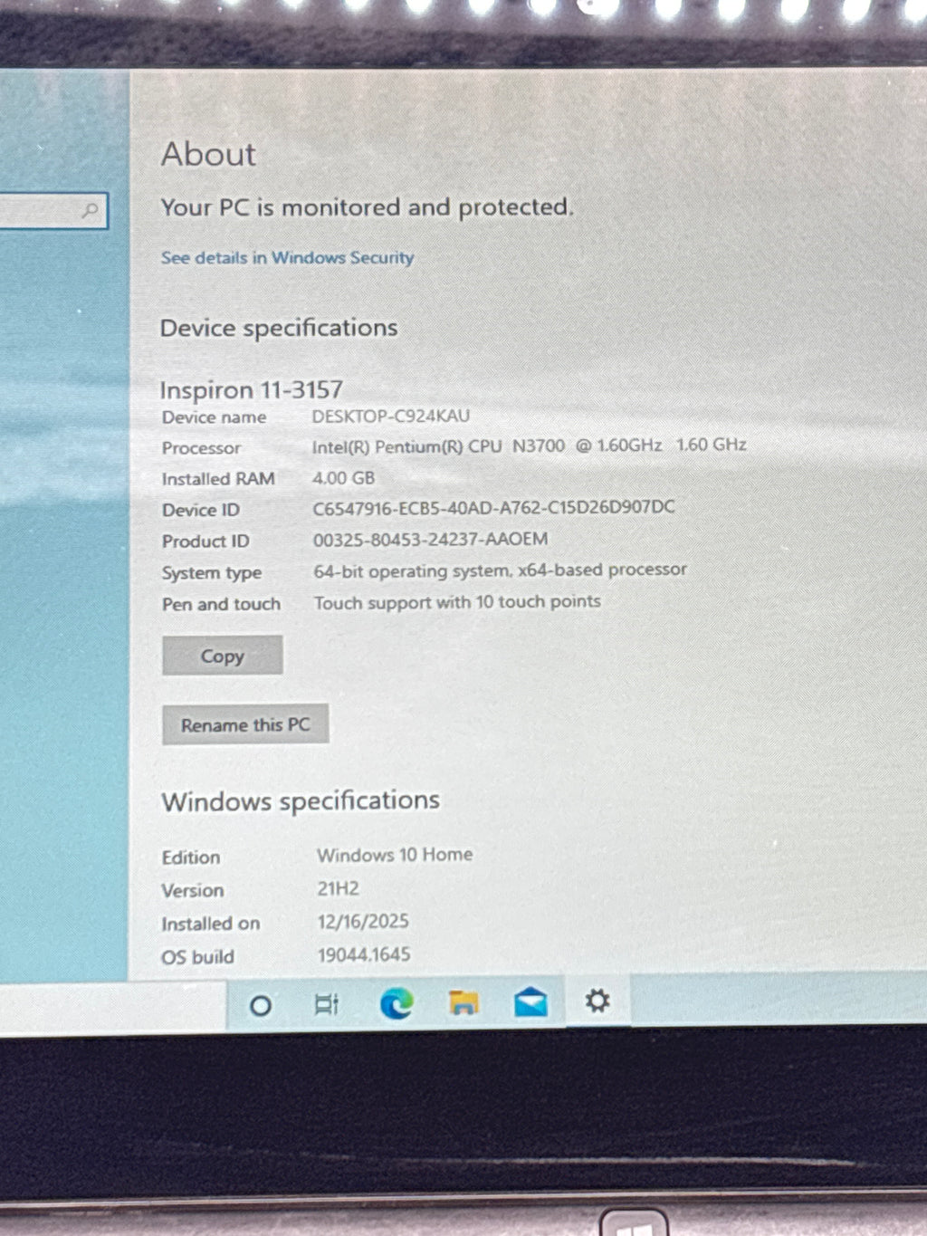 Dell Inspiron 11 3157 Gold Intel Pentium 4GB RAM 128GB HDD
