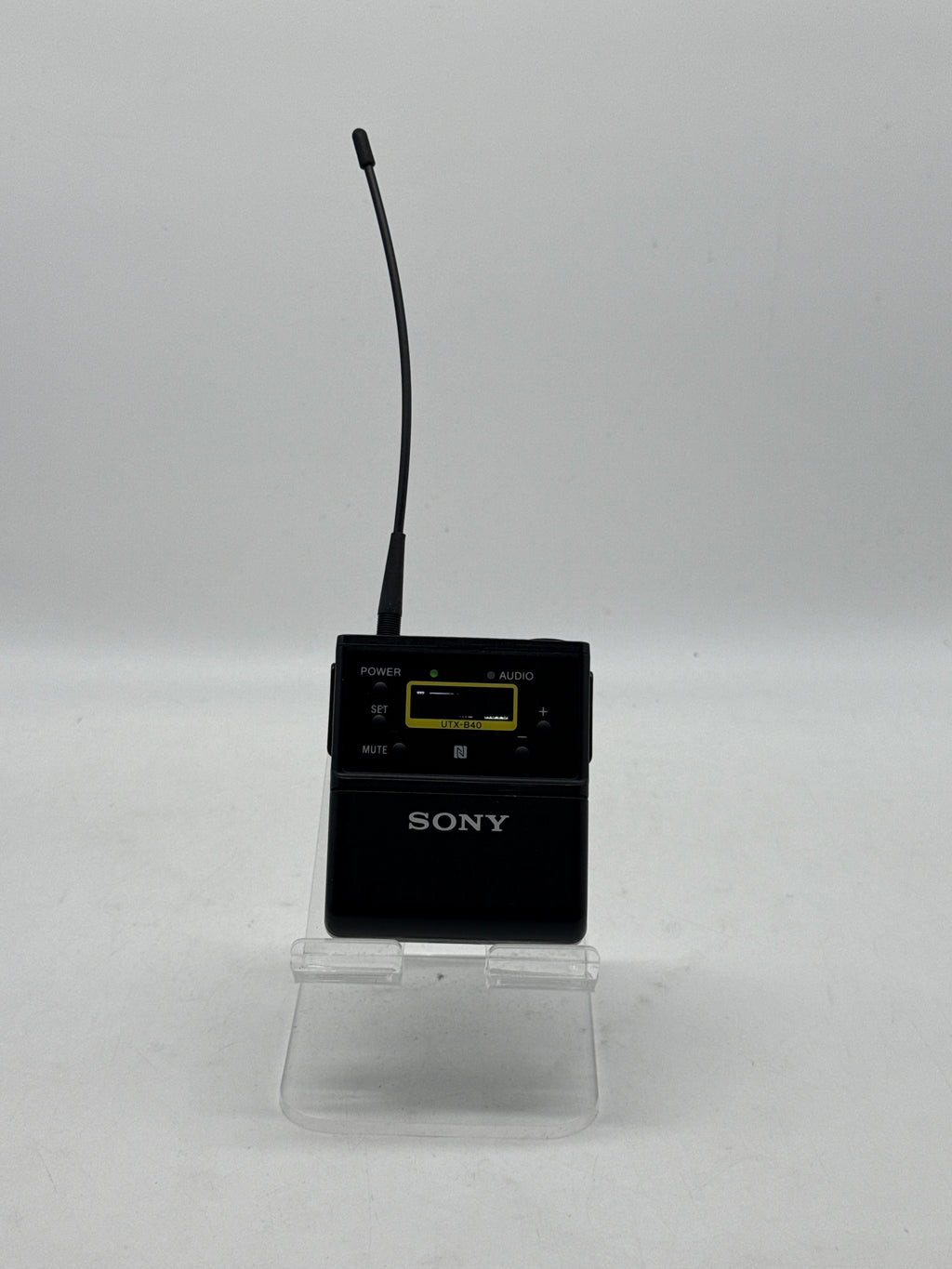 Sony UTX-B40 Wireless Bodypack Transmitter W/Battery