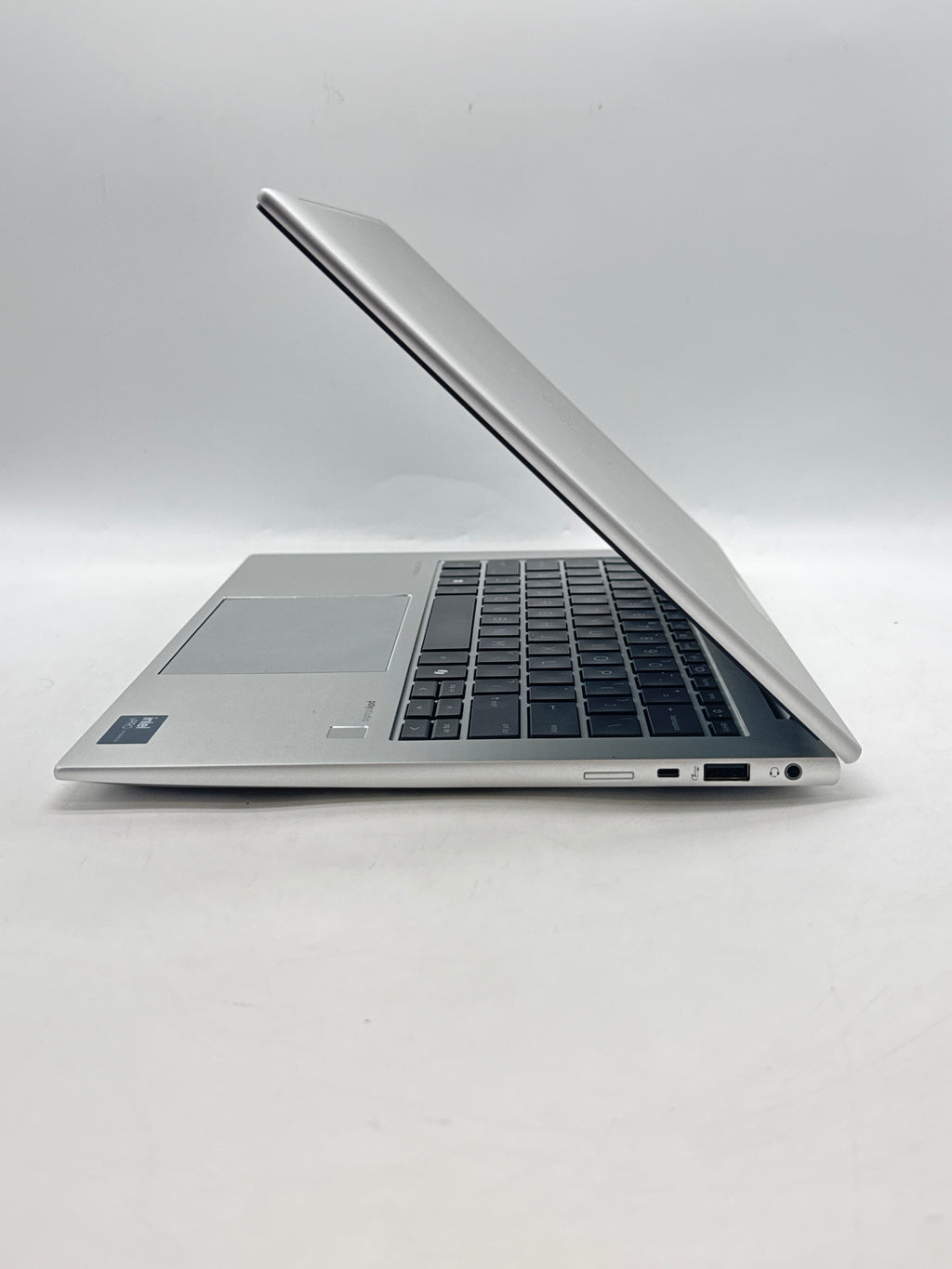 HP EliteBook 840 G11 14" Ultra 5 135U 32GB RAM 1TB SSD Silver - Remotely Managed