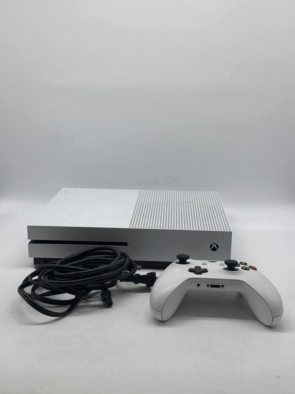 Microsoft Xbox One S 1681 1TB White Console w/ Controller Power HDMI Cable Used