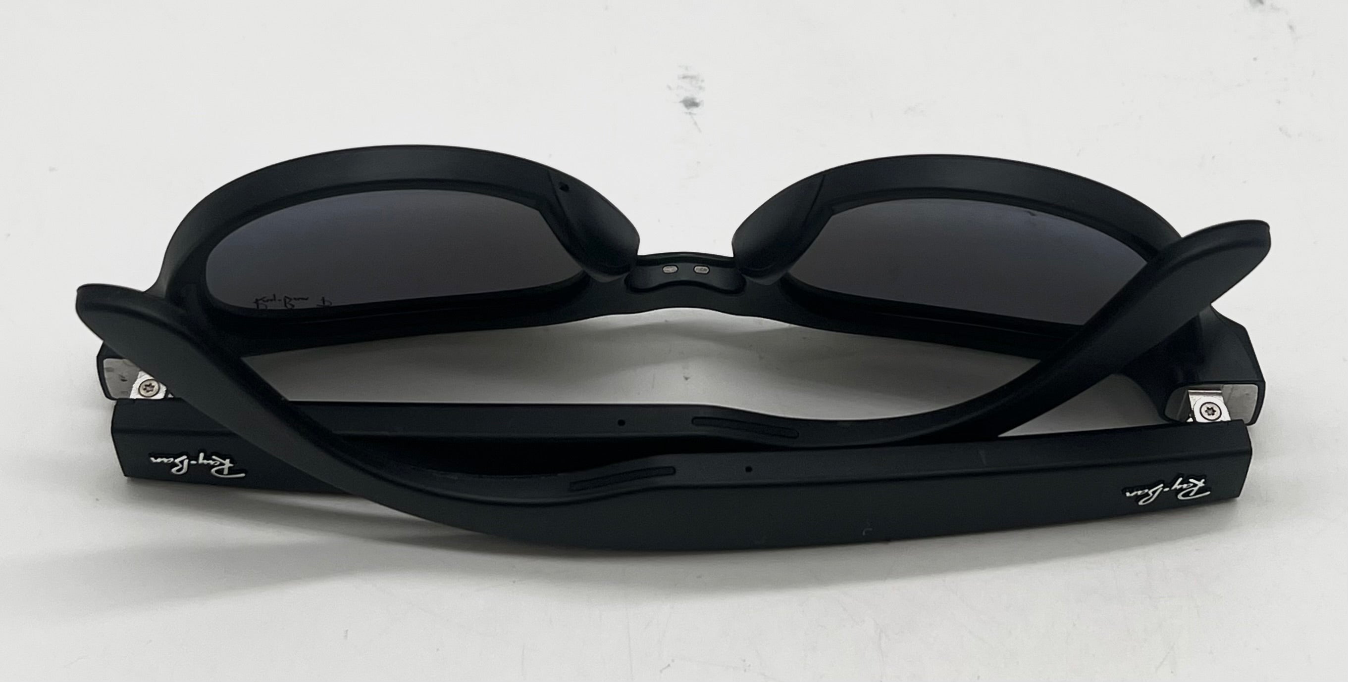 Ray-Ban Meta Headliner Gen 2 Smart Glasses - Used w/ Charging Case