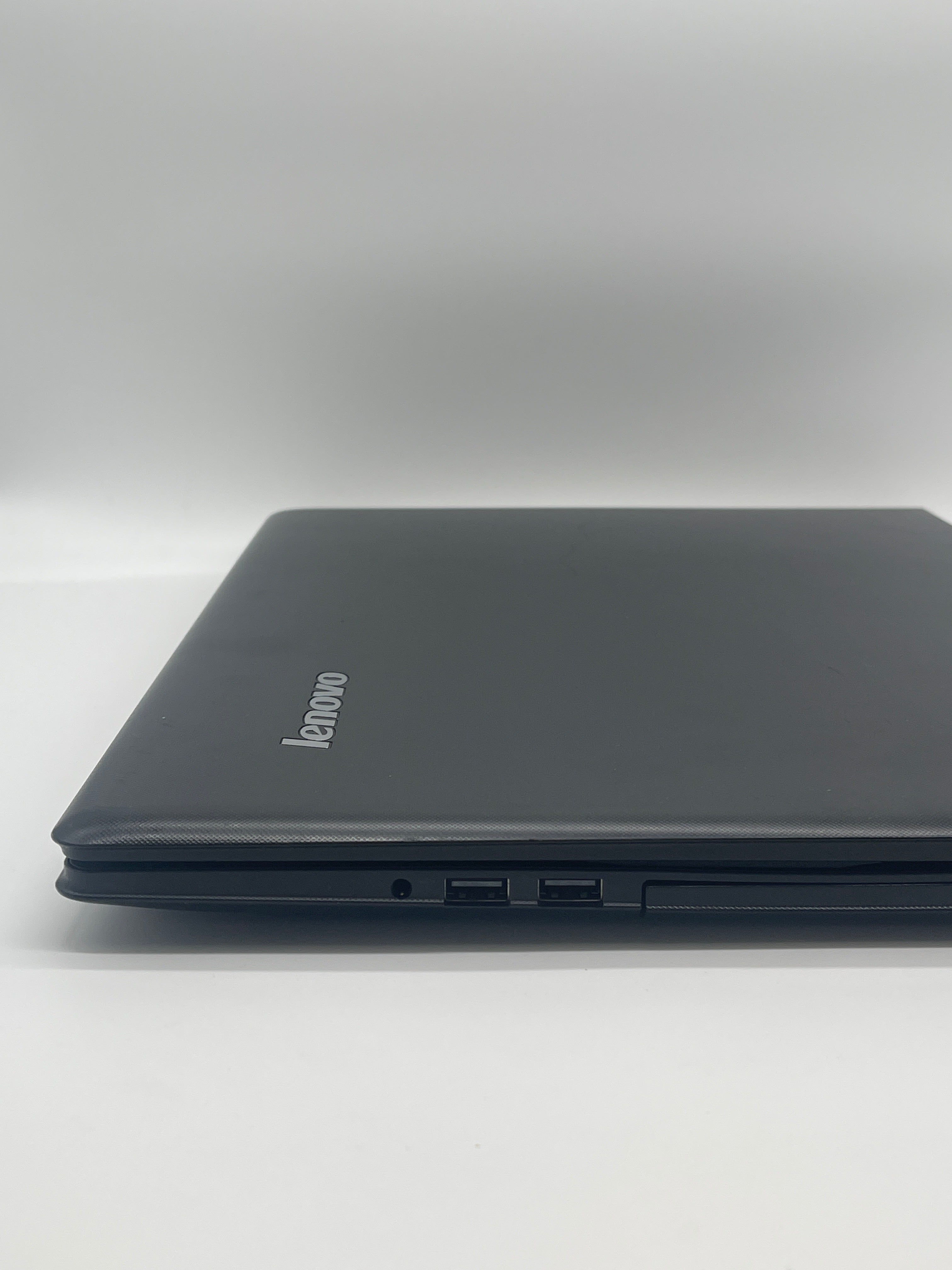 Lenovo IdeaPad 300 17.3 inch Intel Core i3 6th Gen 4GB RAM 500GB HDD