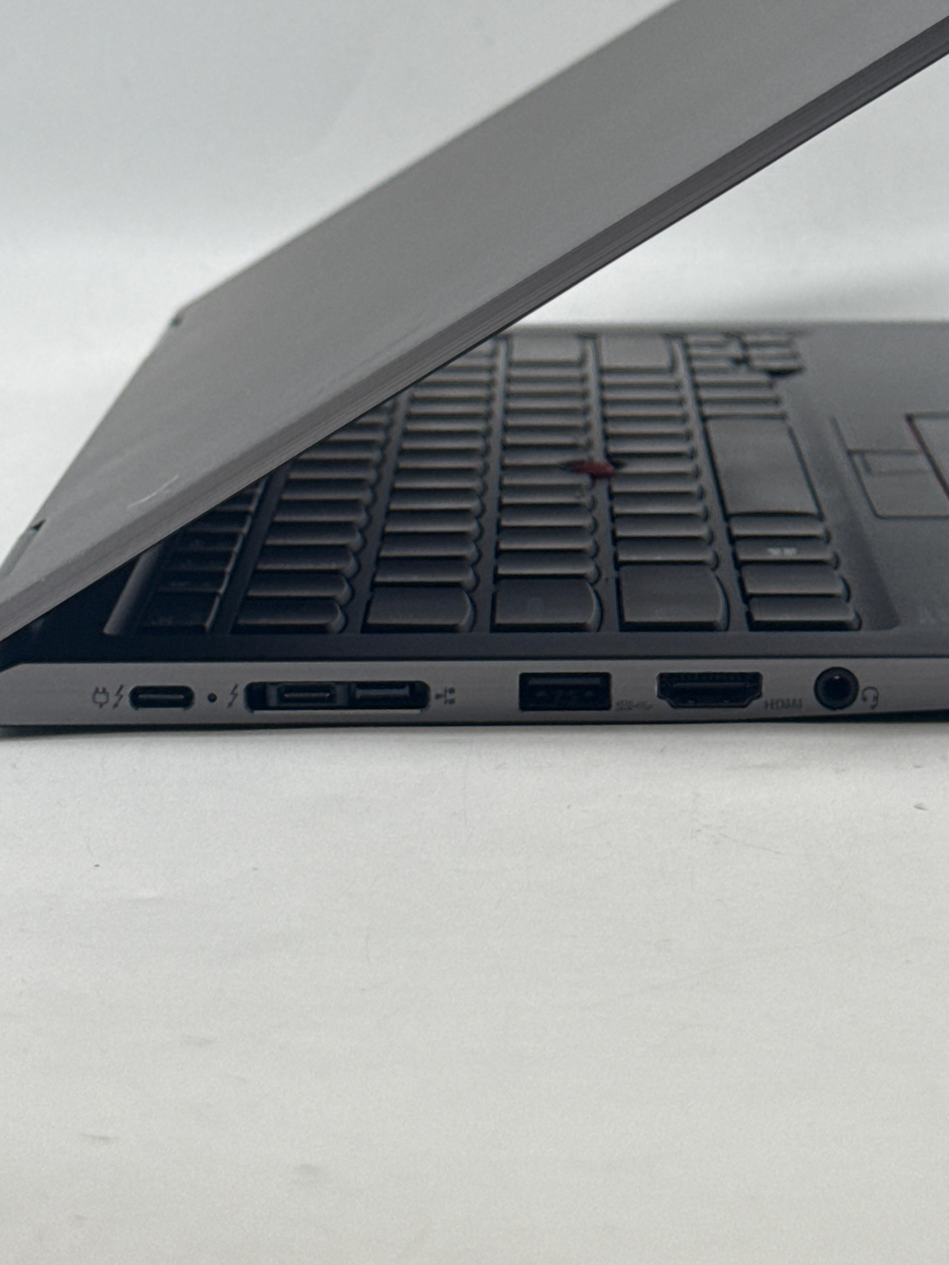 Lenovo ThinkPad X1 Yoga 4th Gen 14" Intel i7-8665U 16GB RAM 256GB SSD - Used