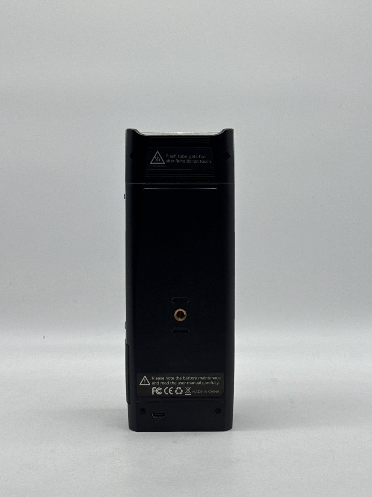 Flashpoint eVOLV 200 Pro R2 TTL Pocket Flash 200Ws w/ Case - Used