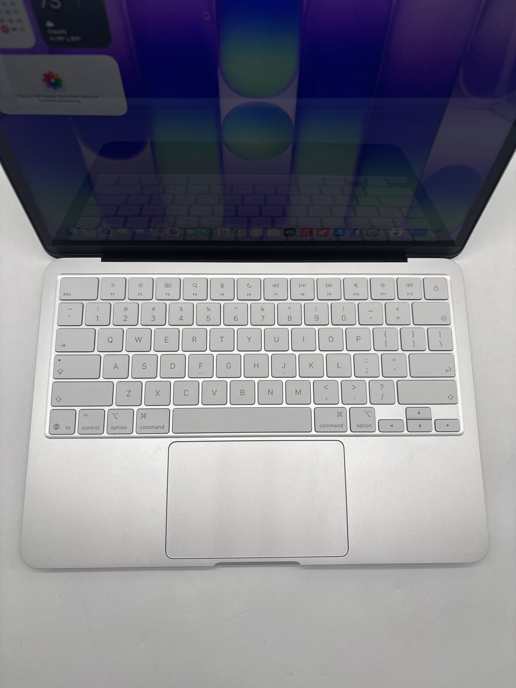 Apple MacBook Neo 13" A3404 A18 Pro 8GB RAM 256GB SSD - Used
