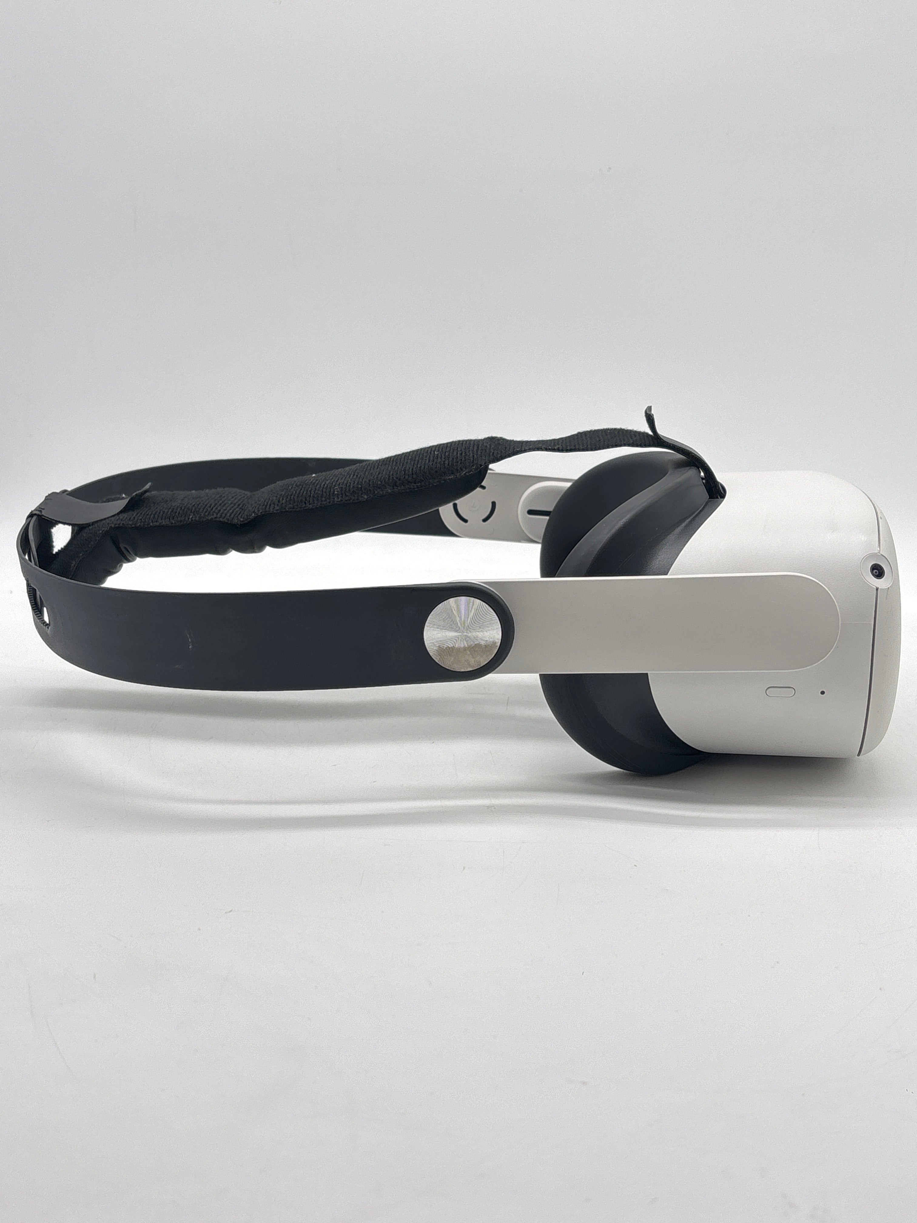 Meta Oculus Quest 2 KW49CM 128GB - For Parts (Read DESC)