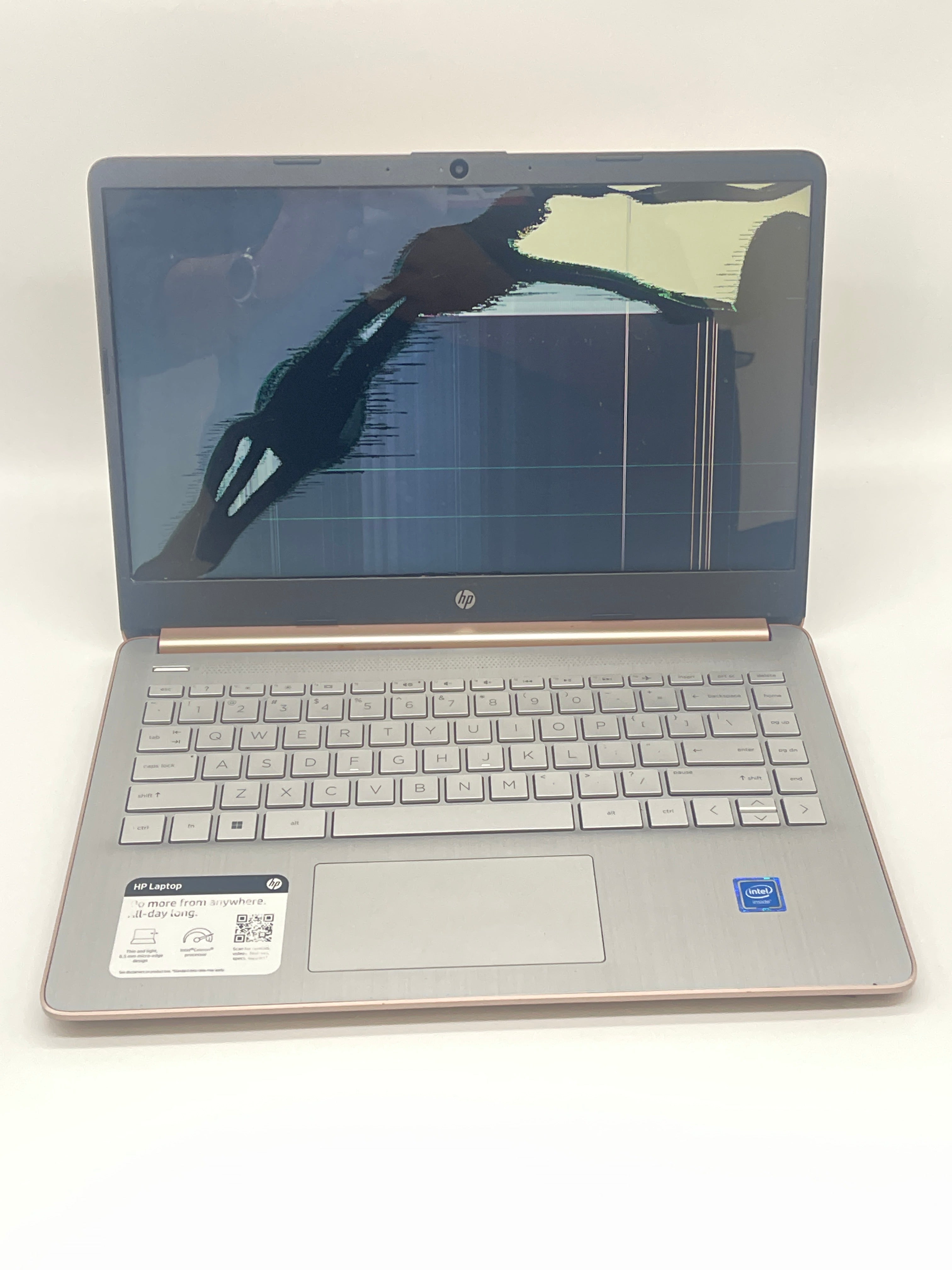 HP 14-DQ0030NR 14-inch Intel Celeron 4GB RAM 64GB Laptop - Rose Gold (Cracked Screen)