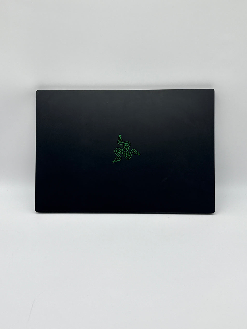 Razer Blade 14 RZ09-0427 Ryzen 9 6900HX 16GB RAM 1TB SSD RTX 3060