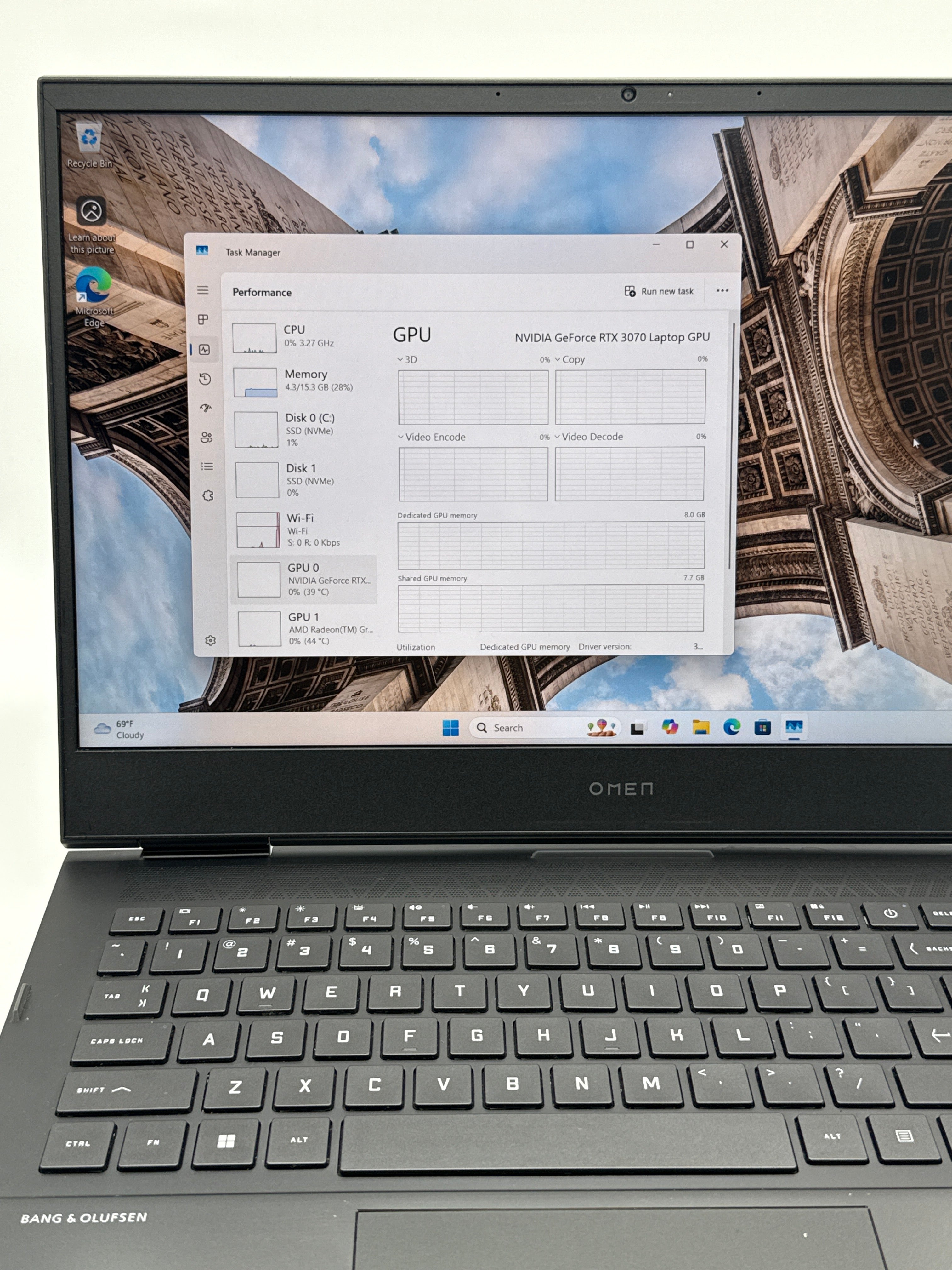 HP Omen 16-c005nr Ryzen 7 5800H 16GB RAM 1.5TB SSD RTX 3060