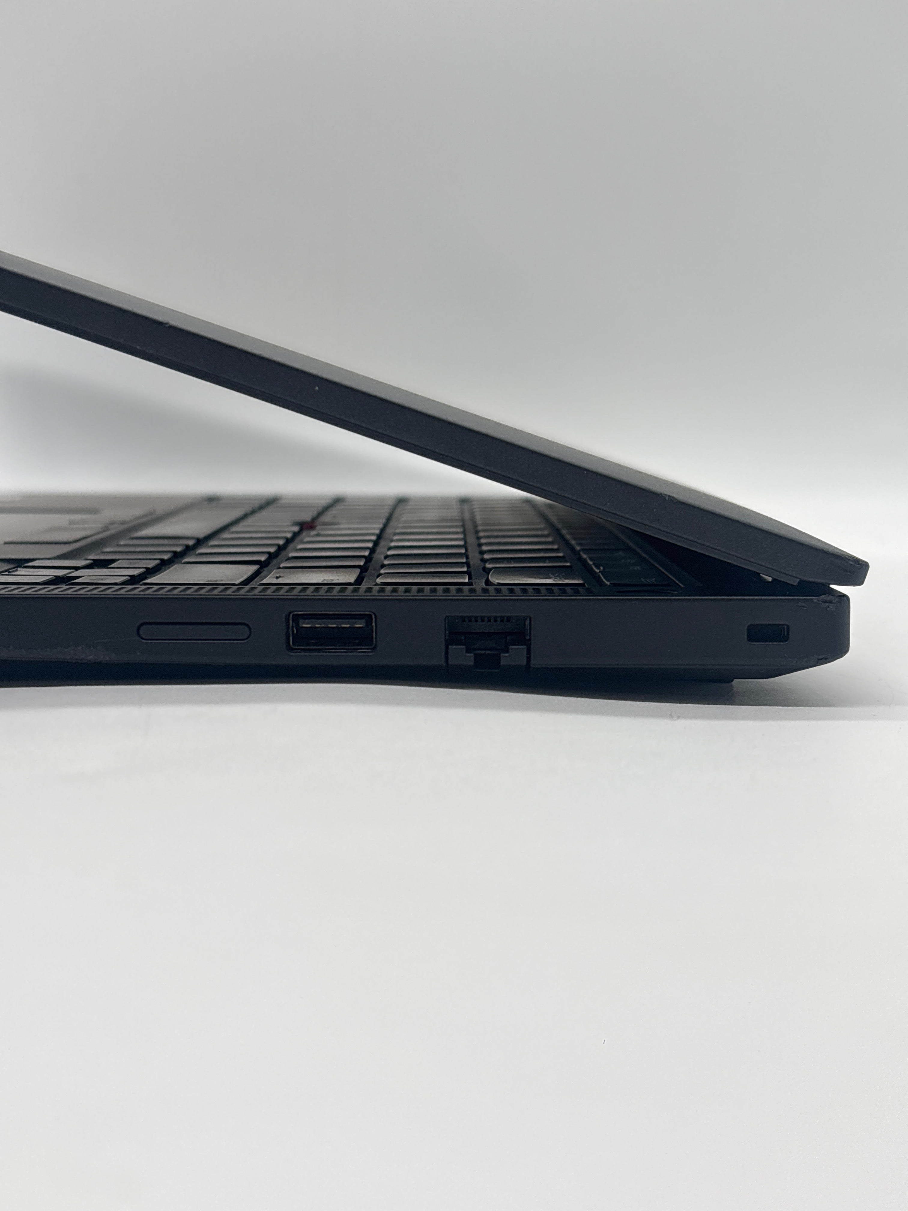 Lenovo ThinkPad T14 Gen 5 Ryzen 7 Pro 8840U 16GB RAM 512GB SSD - Read DESC