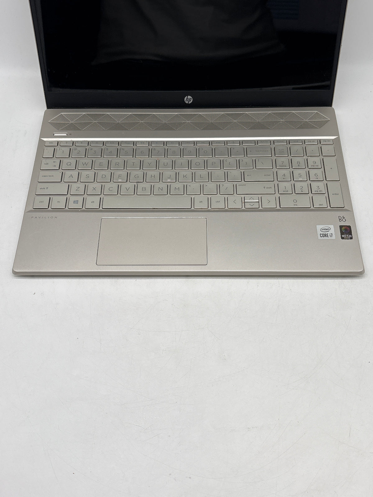 HP Pavilion 15-cs3672cl 15" Core i7-1065G7 8GB RAM 512GB SSD - No OS