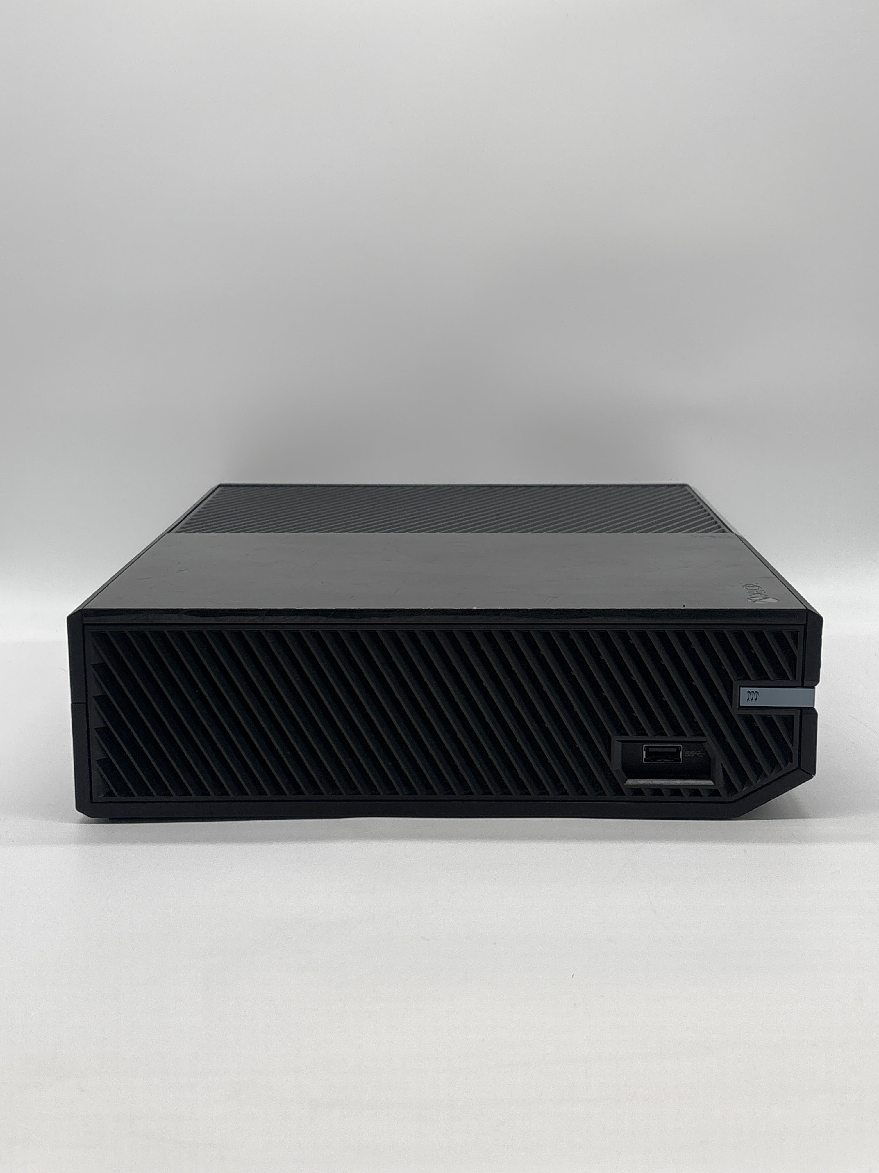 Microsoft Xbox One 1540 500GB Black Home Console 2013 Used