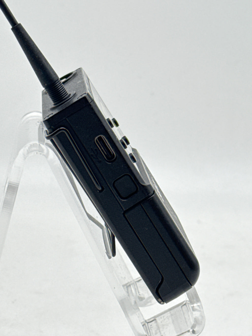 Sony UTX-B40 Wireless Bodypack Transmitter W/Battery