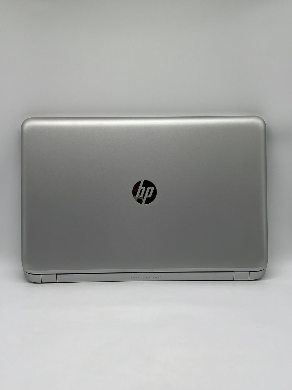 HP ENVY M7 i7-5500u 12GB RAM  1TB HDD Geforce 840M - For Parts (Read)