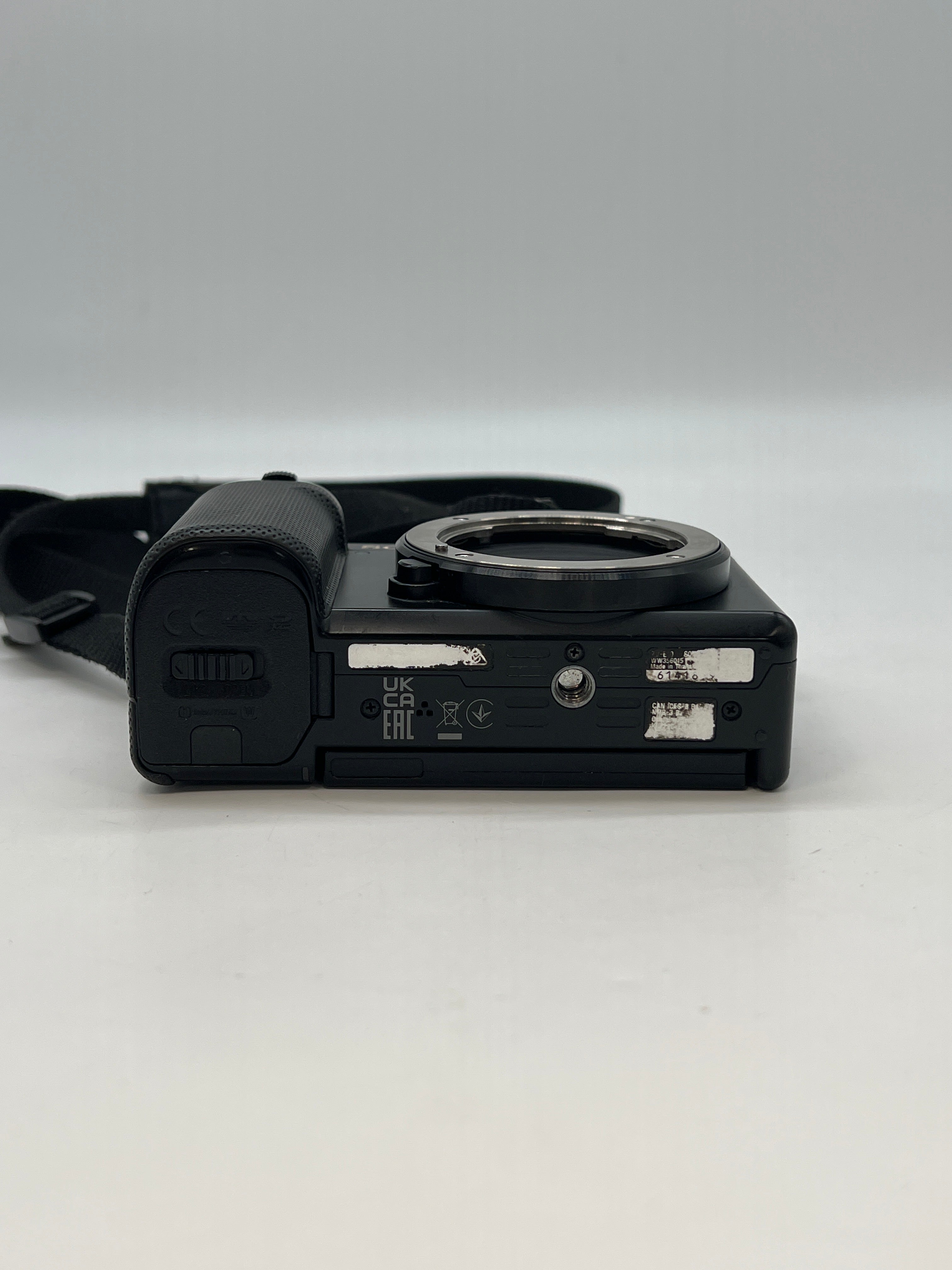 Sony Alpha ZV-E10 24.2MP Mirrorless Digital Camera - Used