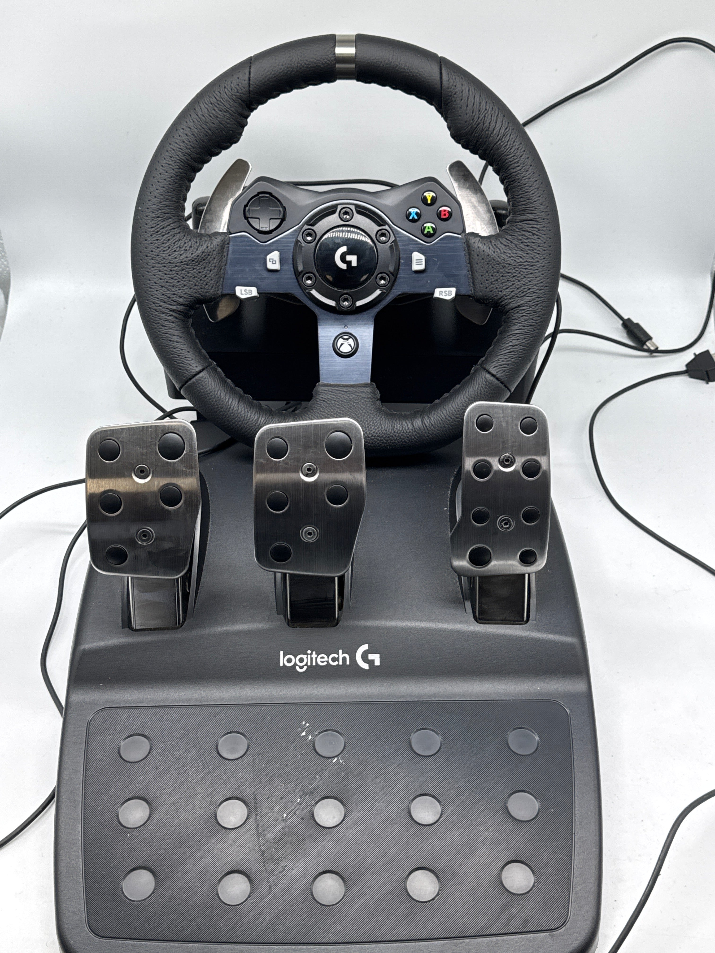 Logitech G920 Driving Force Racing Wheel and Pedal Xbox PC - Used