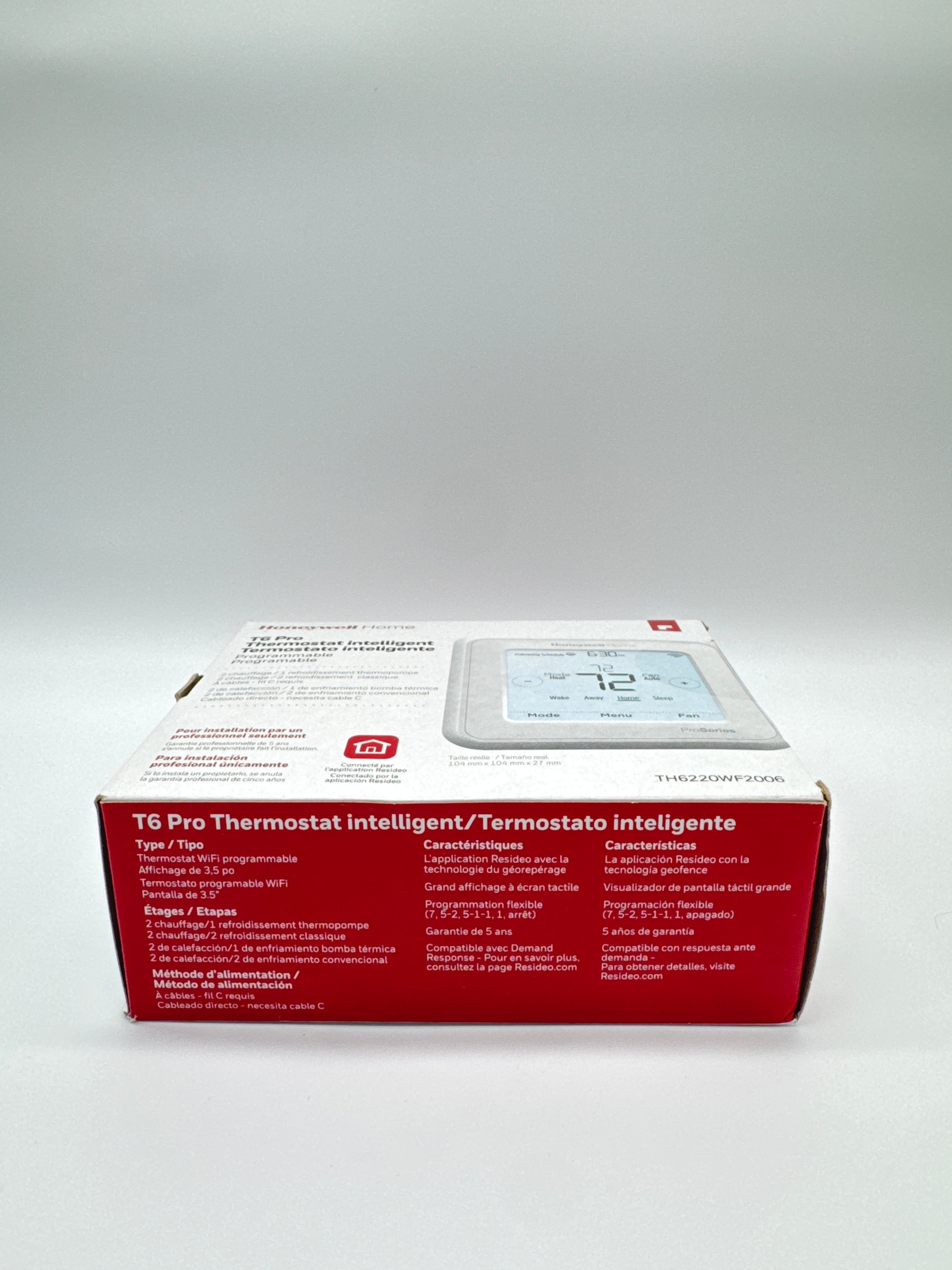Honeywell Home T6 Pro Smart Thermostat Programmable TH6220WF2006 (Damaged Box)