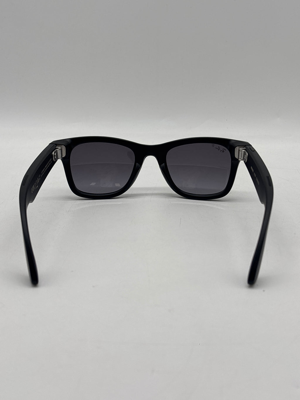 Ray-Ban Meta Wayfarer Smart Glasses RW4006 - No power