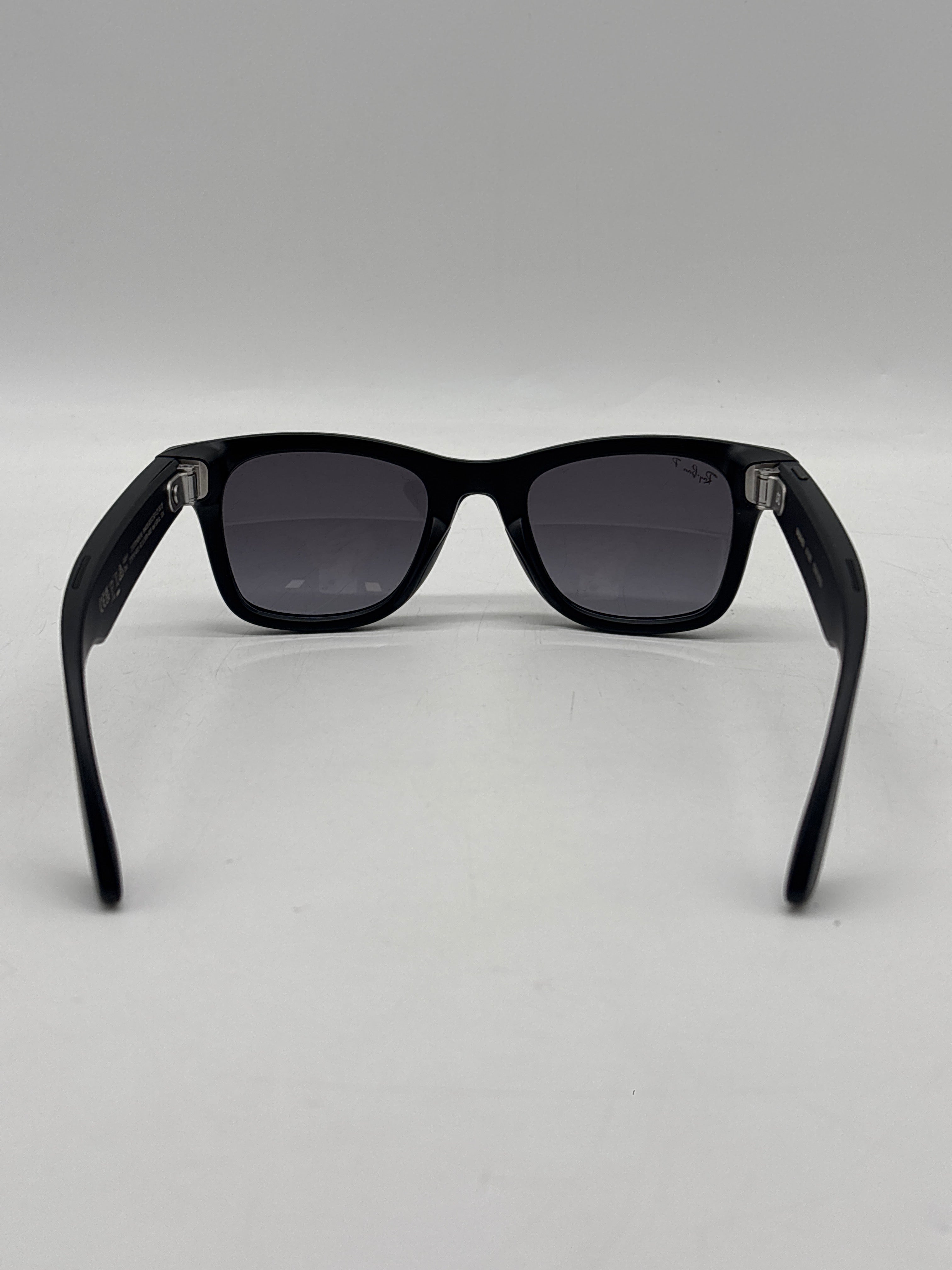 Ray-Ban Meta Wayfarer Smart Glasses RW4006 - No power