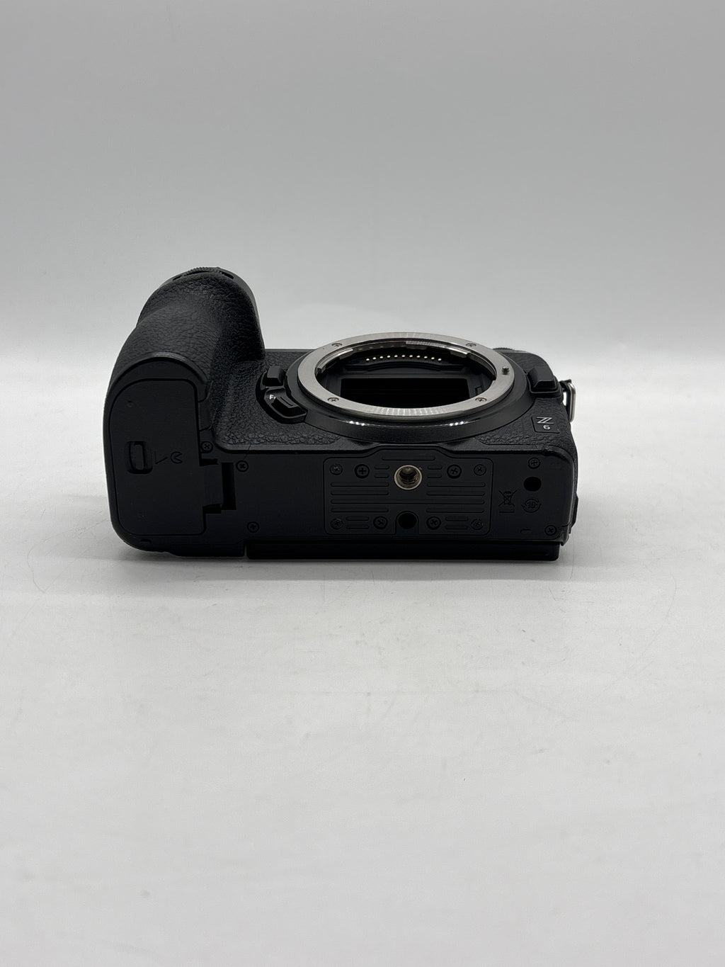 Nikon Z6 Mirrorless Body Only Black - Used