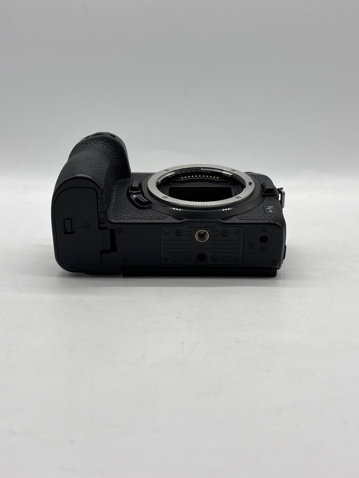 Nikon Z6 Mirrorless Body Only Black - Used