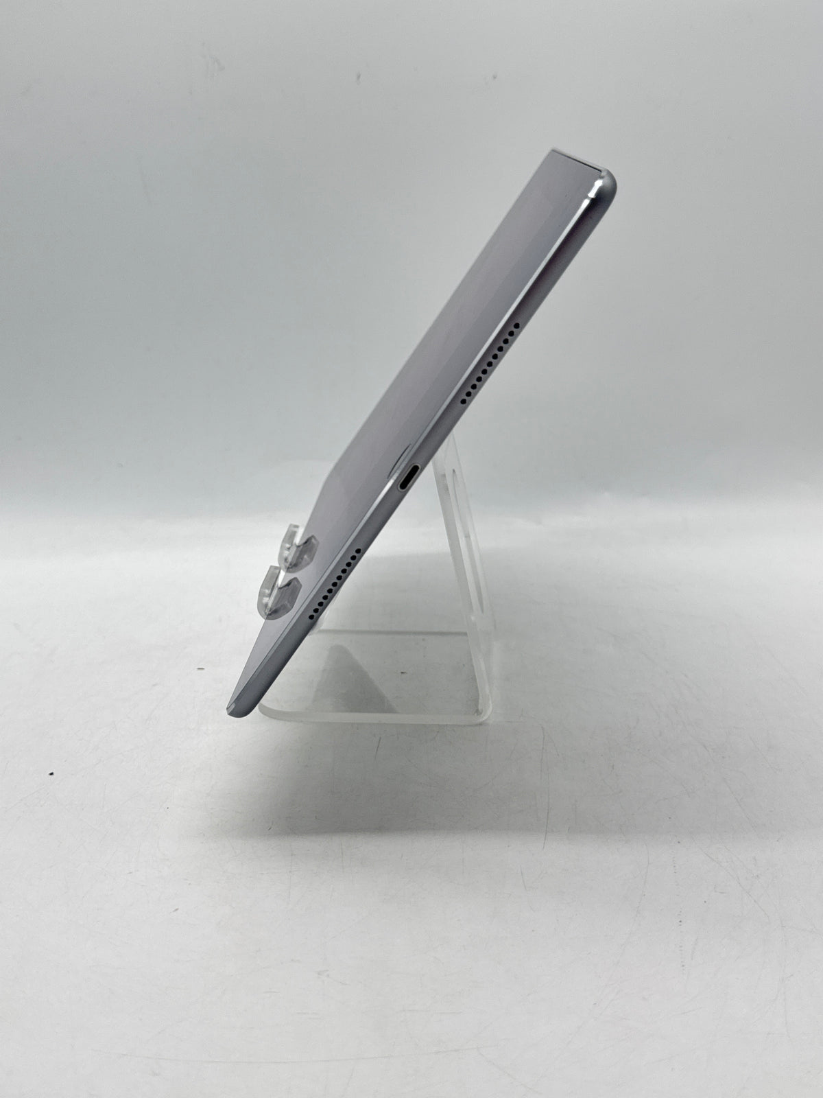 Apple iPad Pro 10.5" 256GB Wi-Fi Gray - Remotely Managed