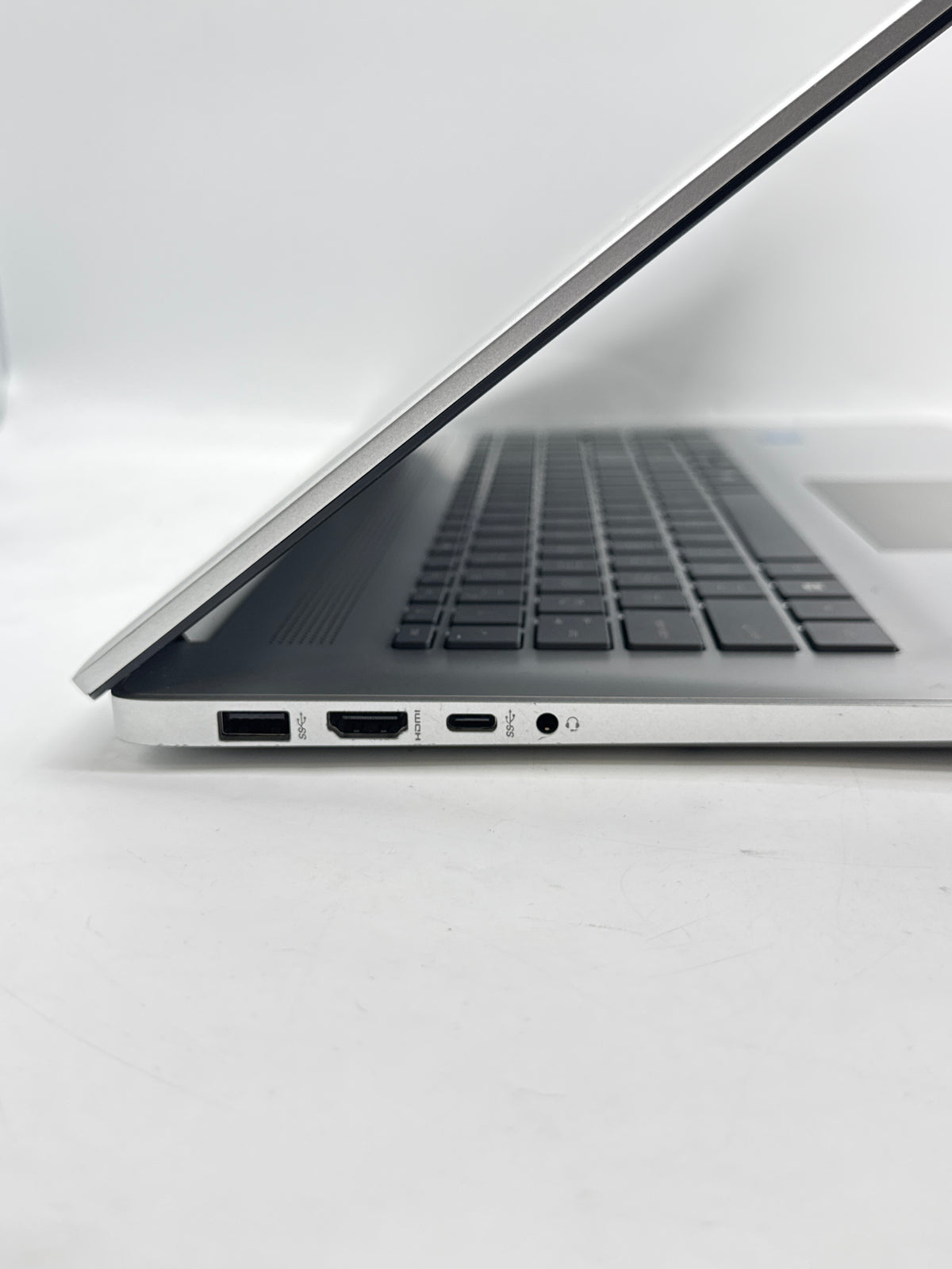 HP 17-CN3XXX Laptop Intel Core i3 N305 8GB RAM 512GB SSD 17in - Used