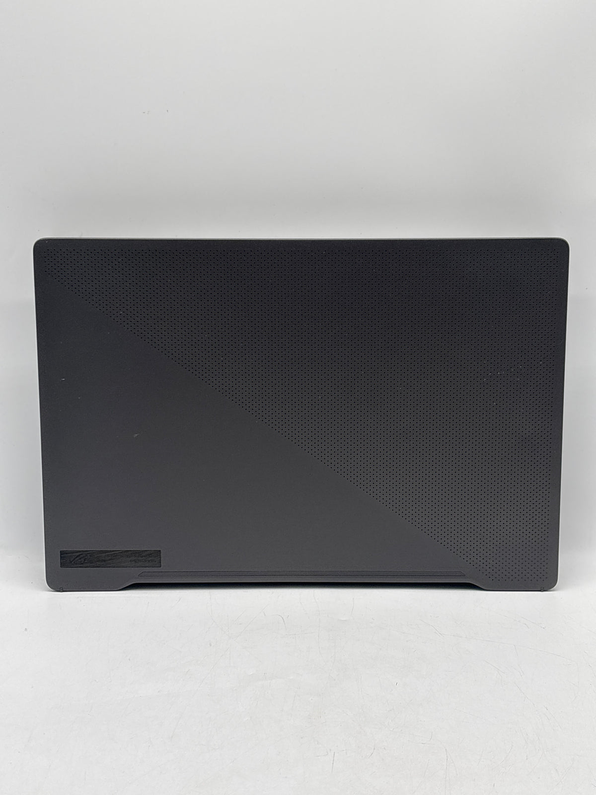 ASUS ROG Zephyrus G14 GA401I 14" AMD Ryzen 7 4800HS 8GB RAM 512GB SSD GTX 1650 Metallic Gray - Used