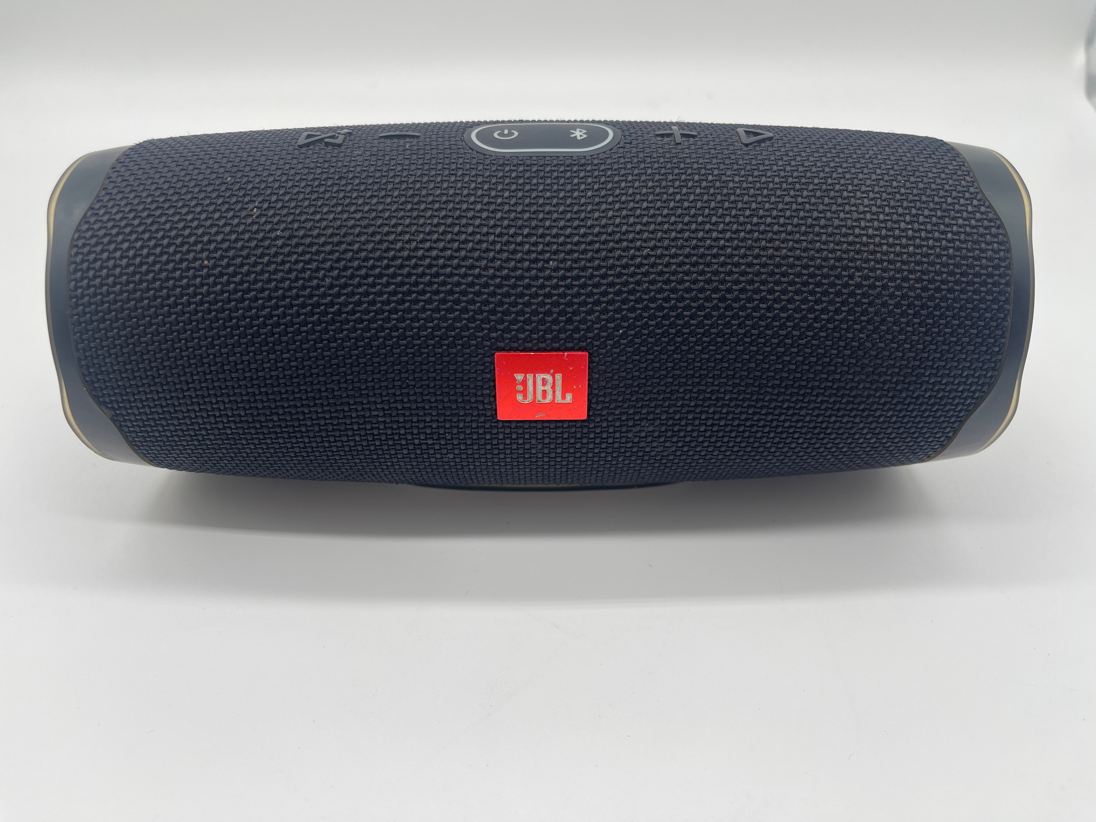 JBL Charge 4 Portable Wireless Bluetooth Speaker Used