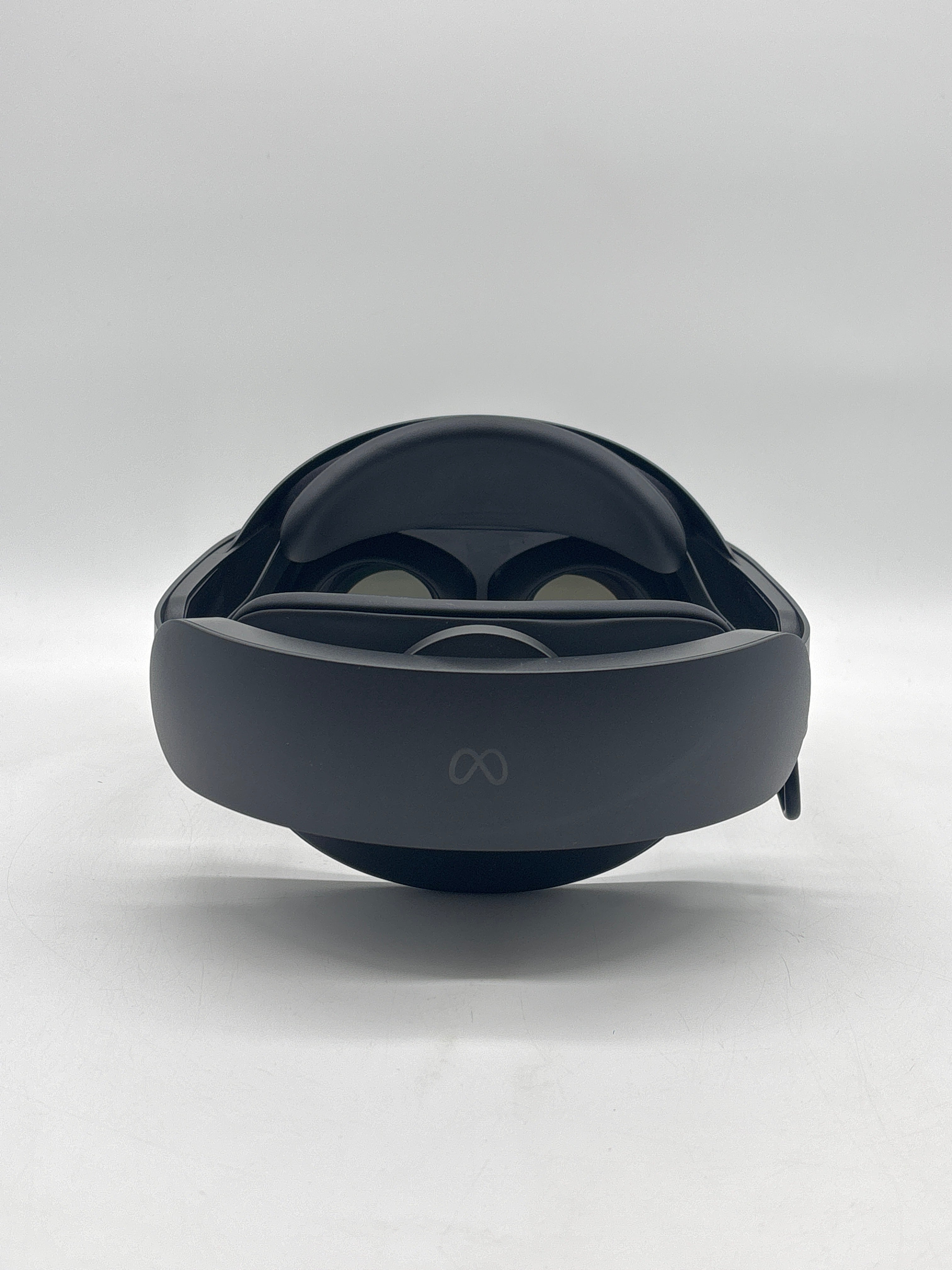 Meta Quest Pro VR Headset 256GB Black - Used With Box