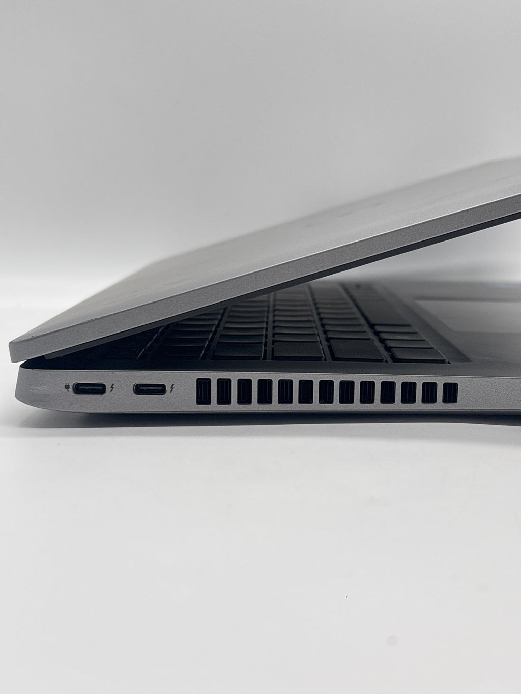 Dell Latitude 5430 i5-1245U 8GB RAM 256GB SSD - Cellular