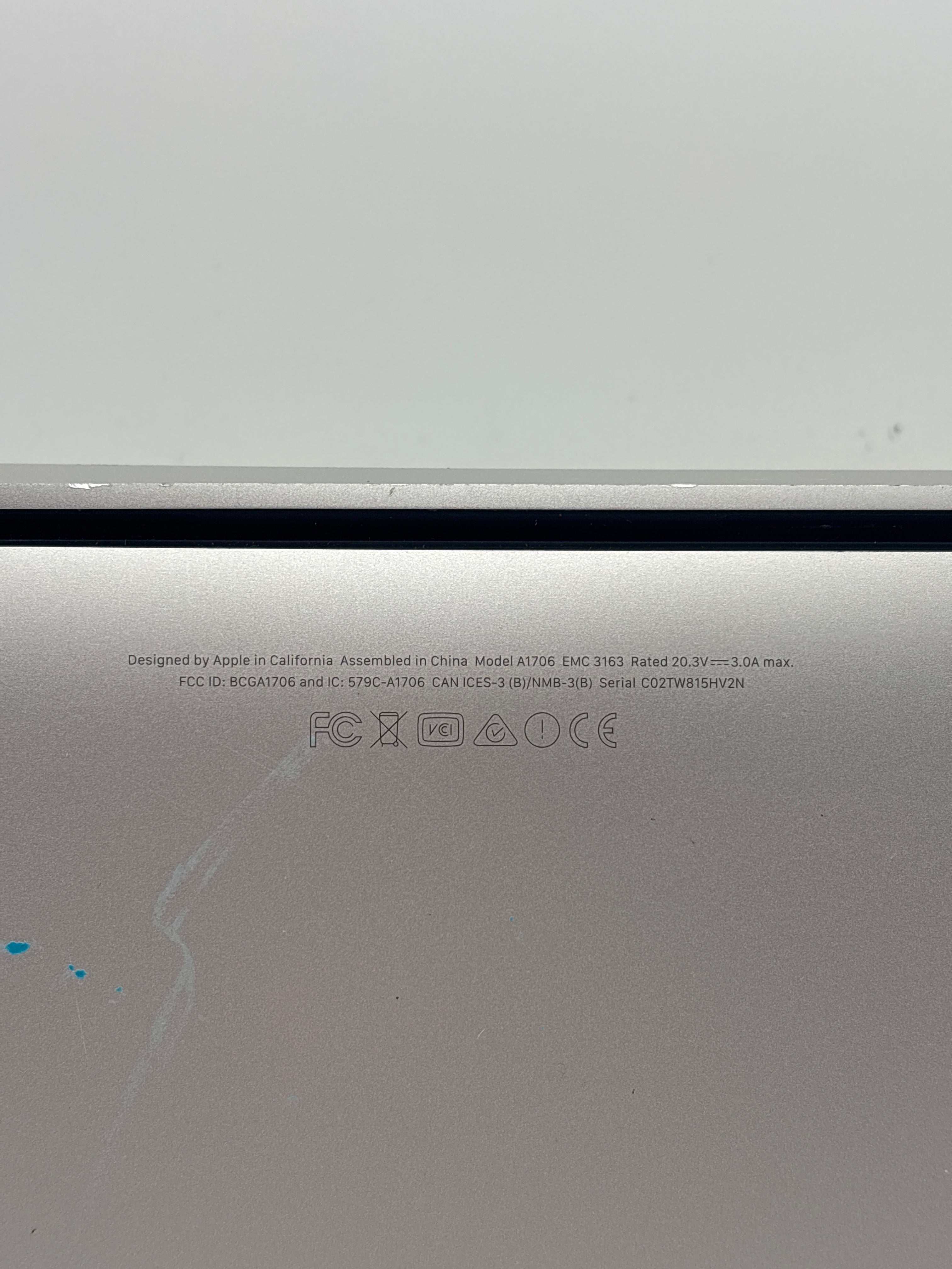 Apple MacBook Pro 13.3" Intel Core i5 8GB RAM 256GB SSD - For Parts
