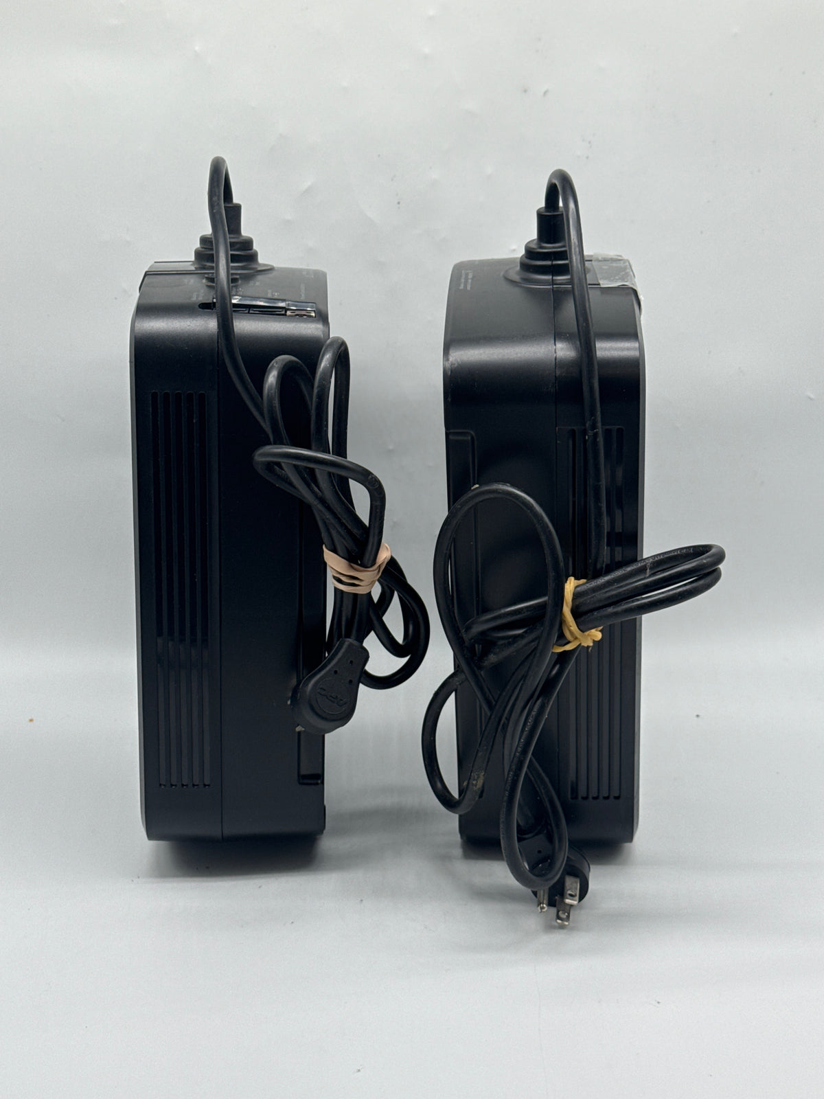 APC Back-UPS BE650G1 650VA 390W 8-Outlet UPS Pair of 2 - Used